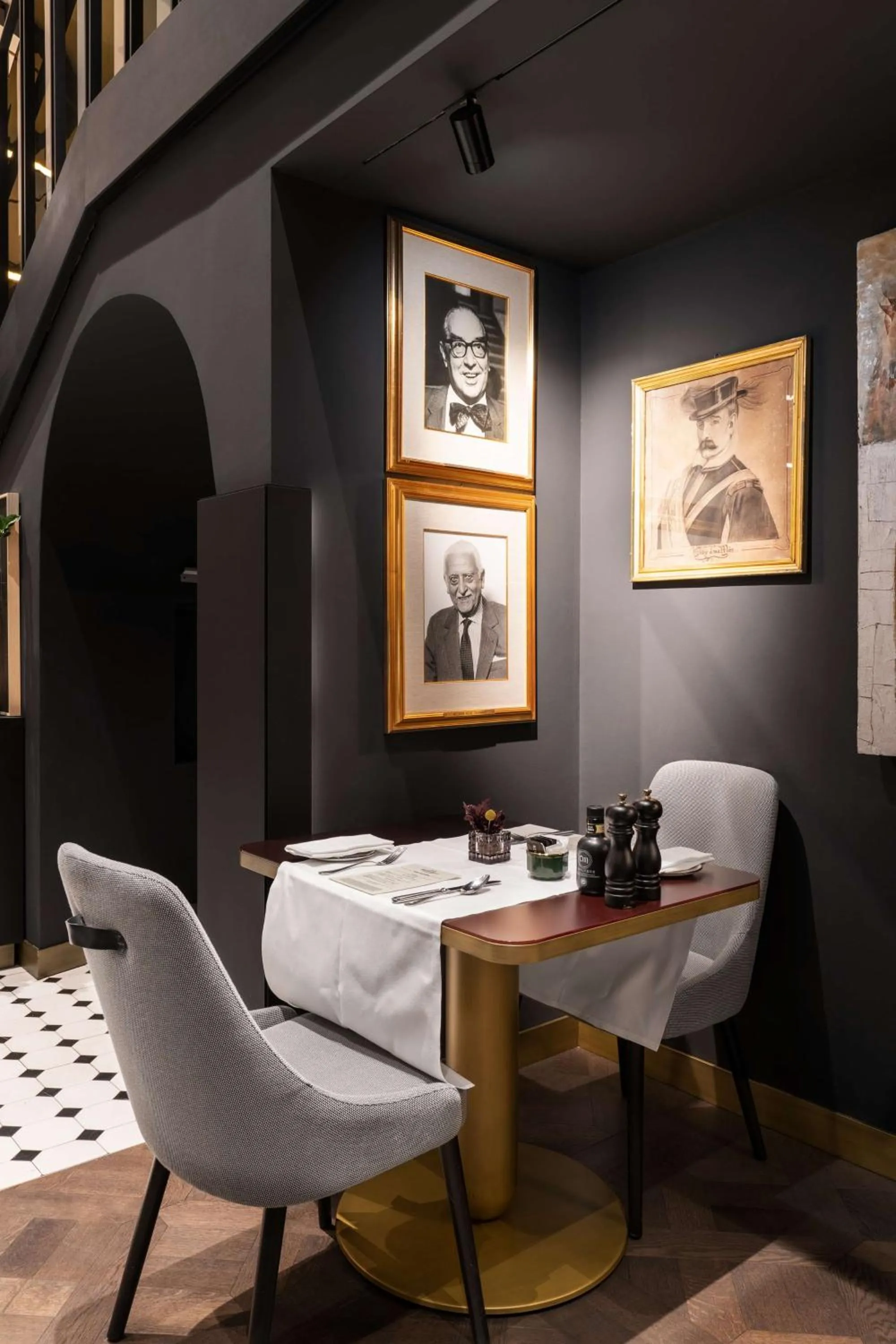Restaurant/places to eat in Palazzo Touring Club Milan, A Radisson Collection Hotel