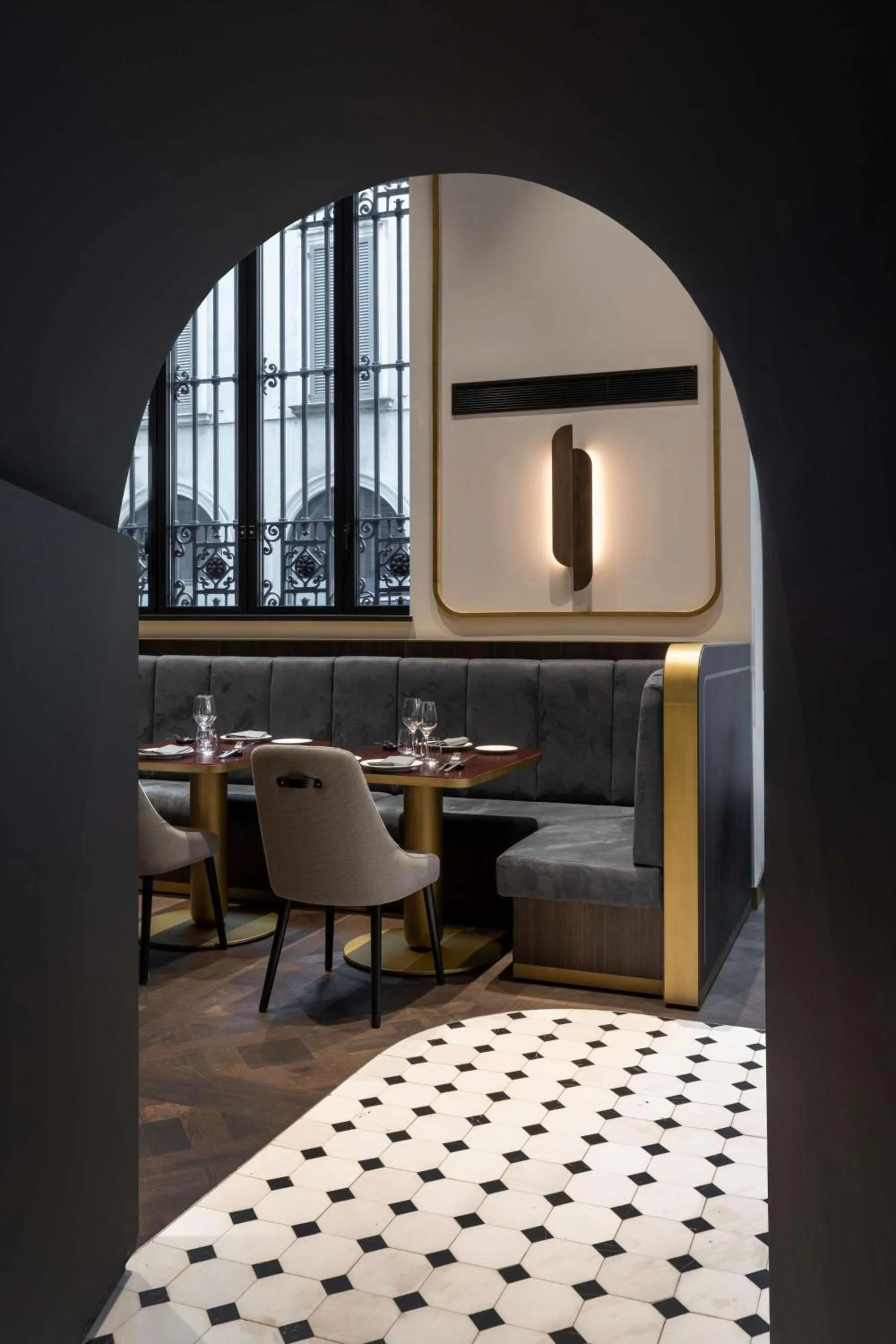 Restaurant/places to eat in Palazzo Touring Club Milan, A Radisson Collection Hotel