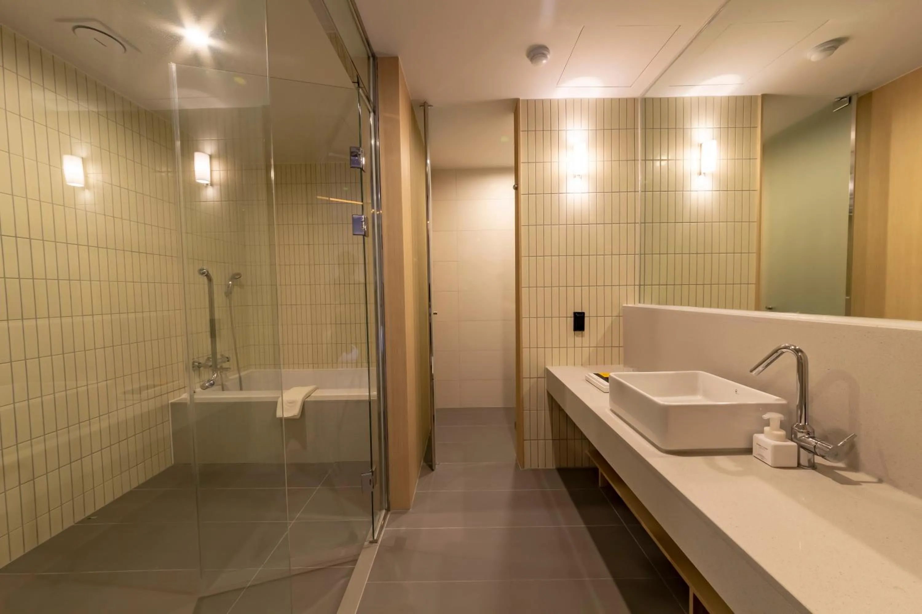 Bathroom in Hound Hotel Haeundae Signature