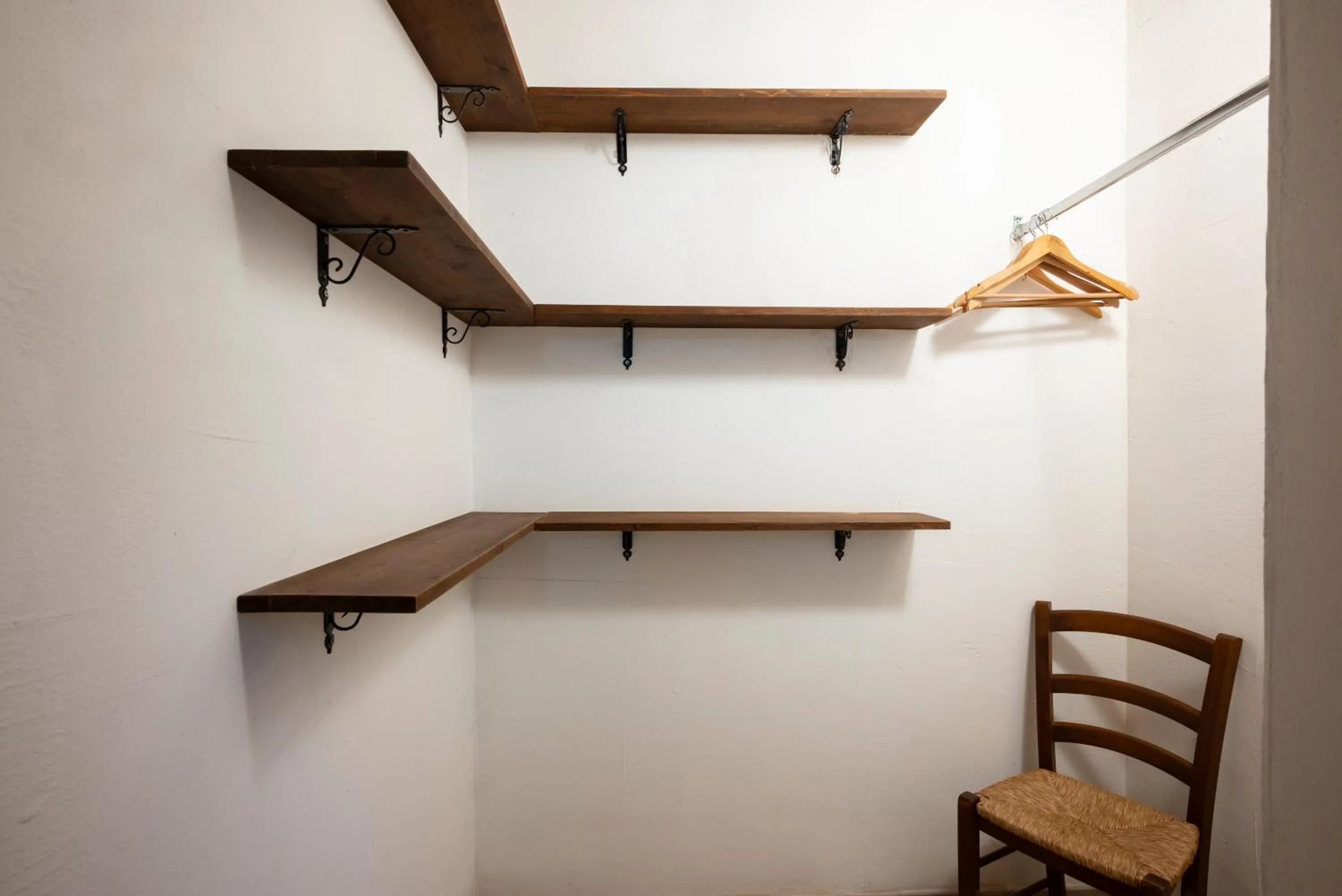 wardrobe in Relais Il Ciliegio