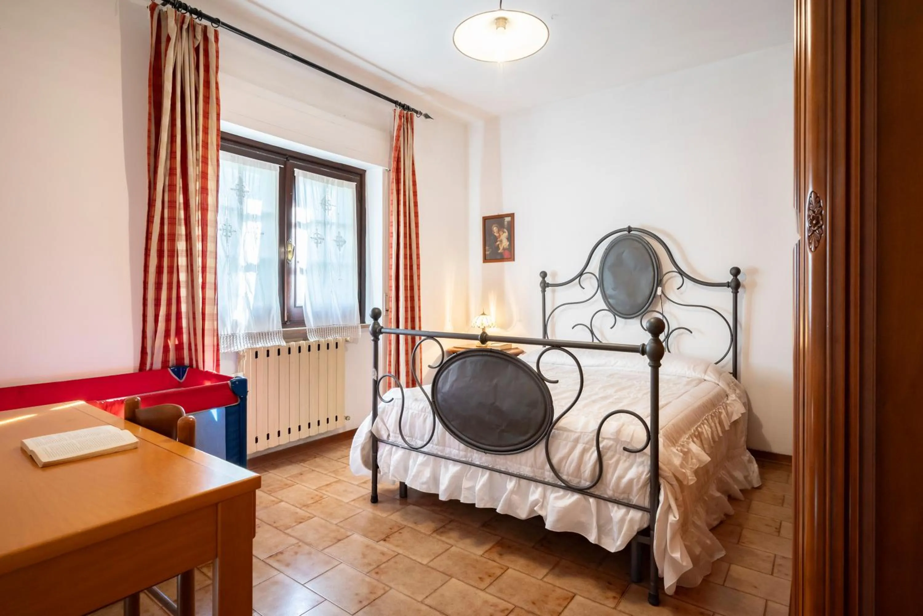 Photo of the whole room, Bed in Relais Il Ciliegio