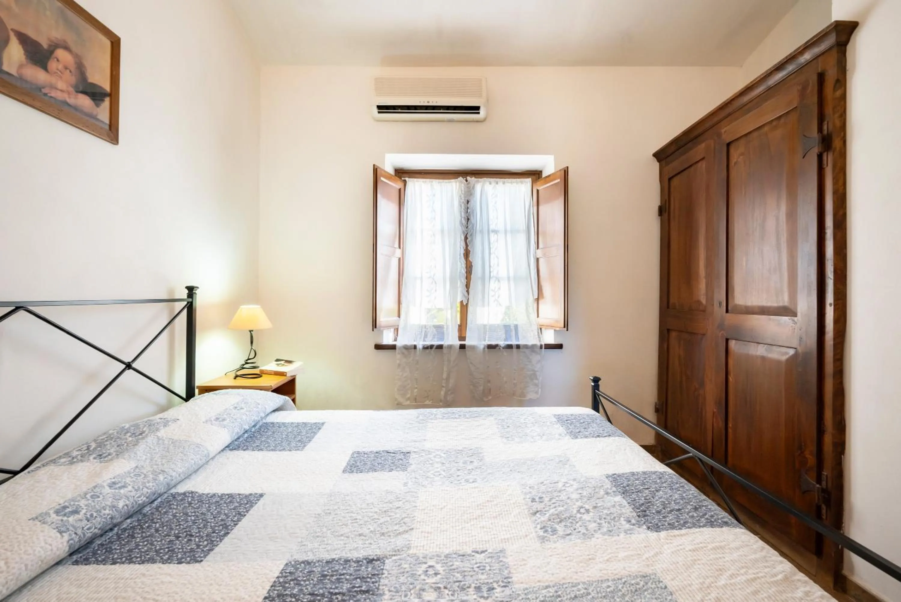 Photo of the whole room, Bed in Relais Il Ciliegio