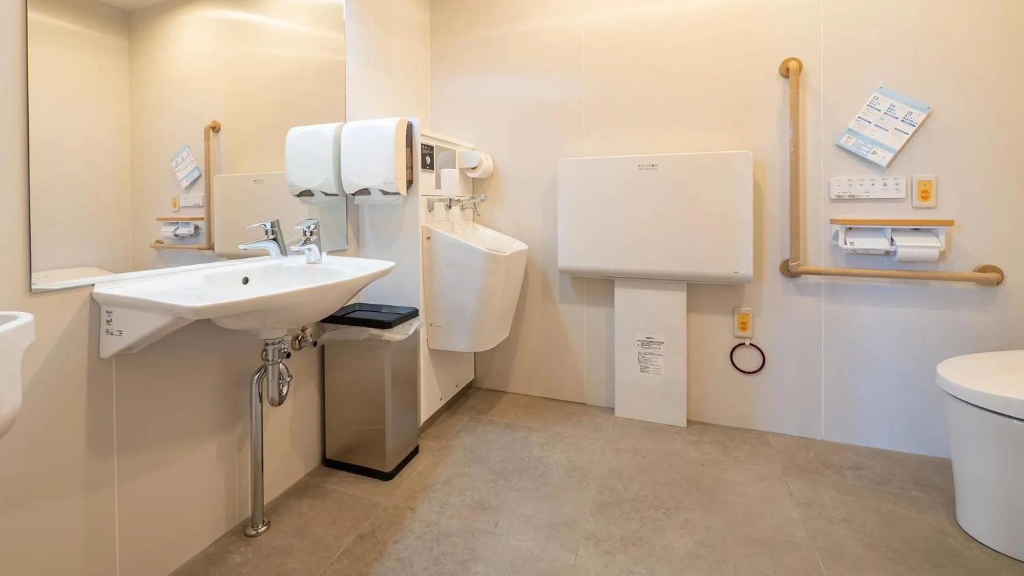 Toilet in Toyoko Inn Sendai Higashi-guchi No.1