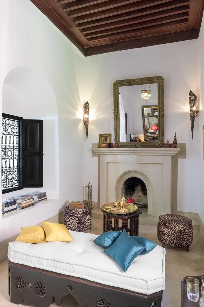 Living room, Bed in Riad Hayati