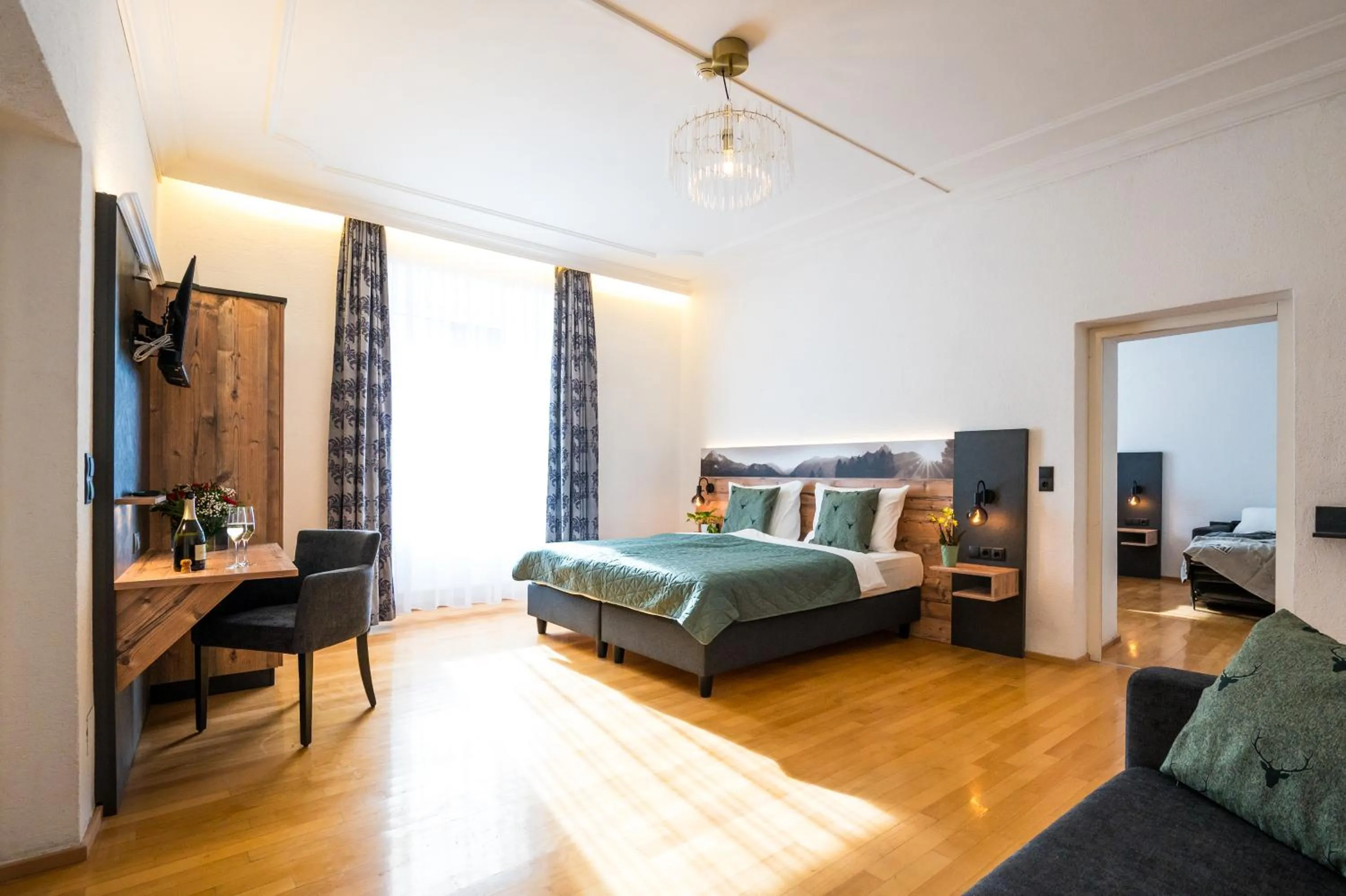 Living room, Bed in Hotel Wilder Mann