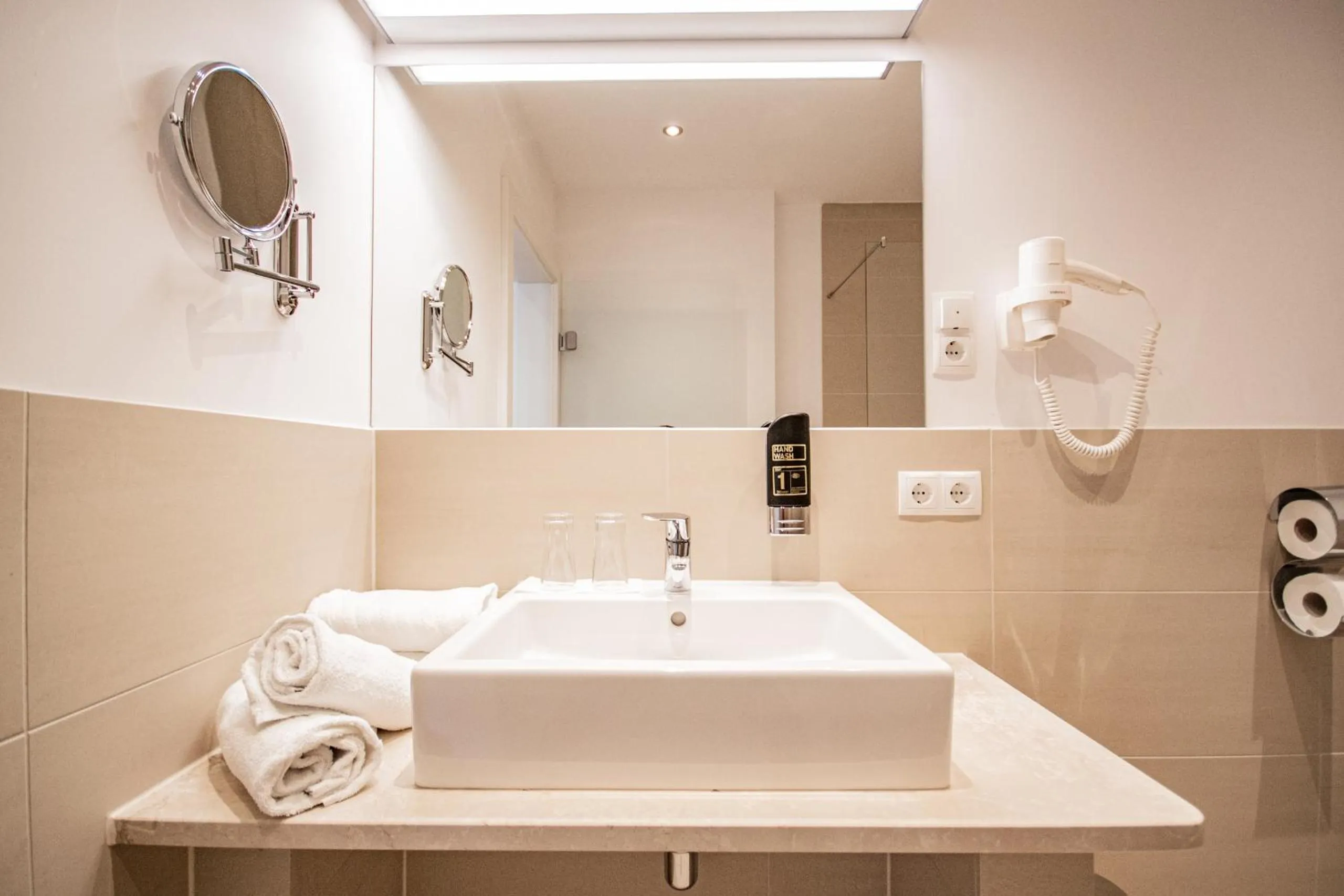 Bathroom in Hotel Wilder Mann