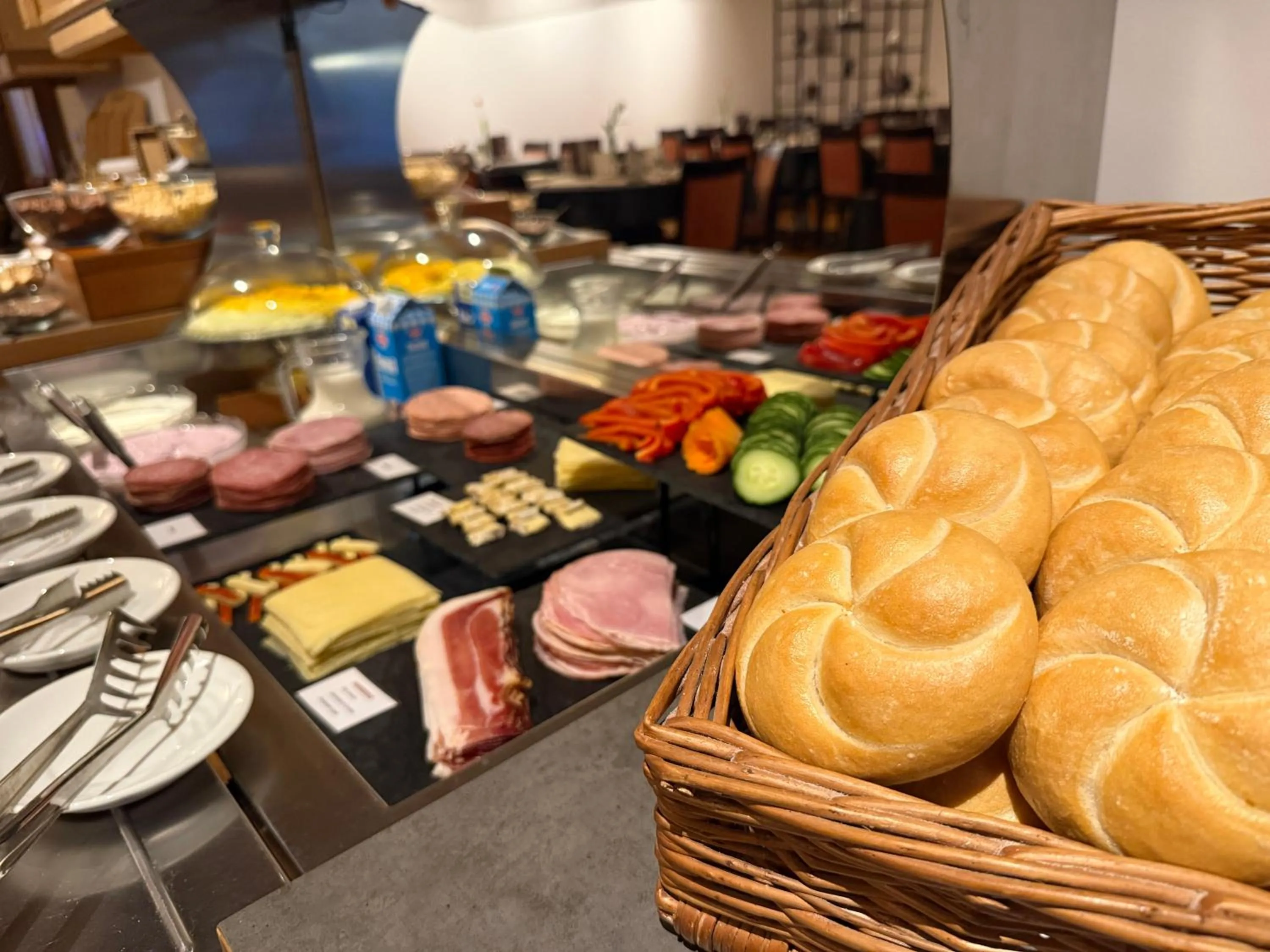 Breakfast in Hotel Wilder Mann