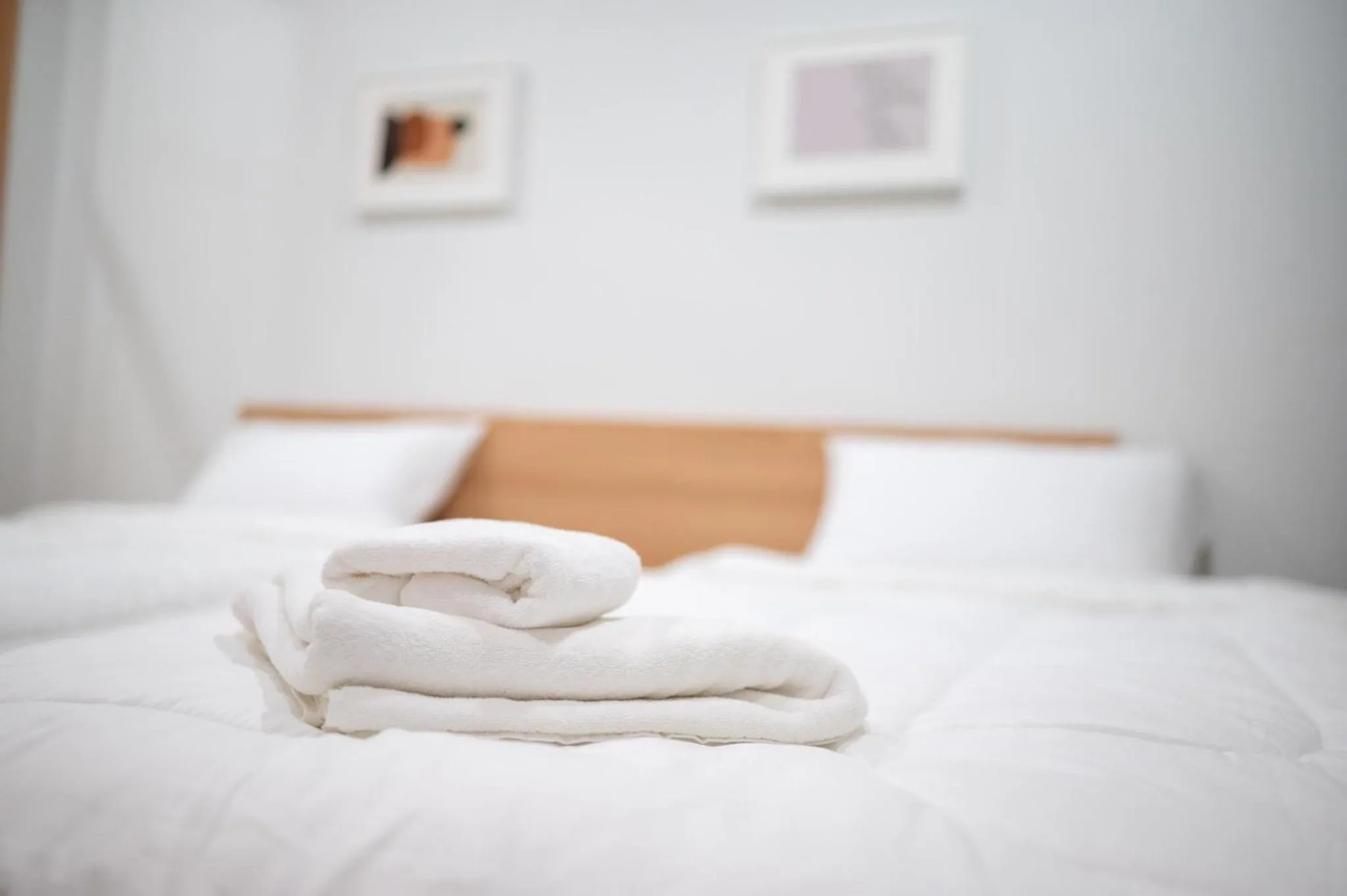 Bed in Creston Grand Hotel Suphan Buri