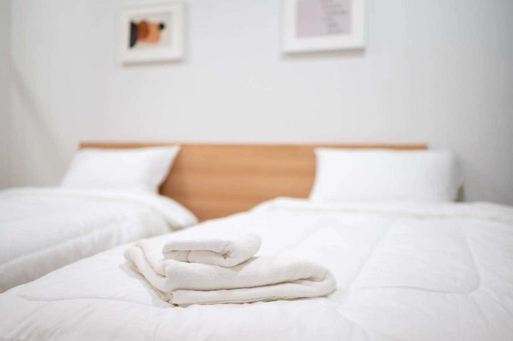 Bed in Creston Grand Hotel Suphan Buri