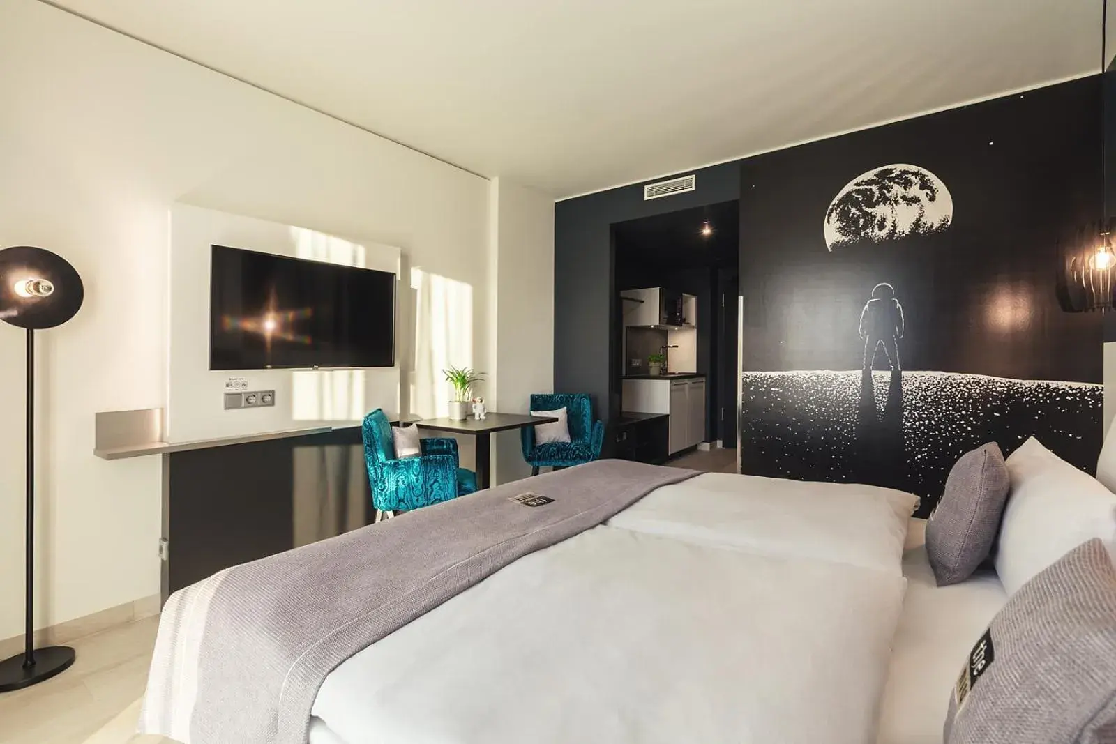 Studio Apartment in Holiday Inn - the niu Star Sindelfingen by IHG Studio Apartment in Holiday Inn - the niu Star Sindelfingen by IHG