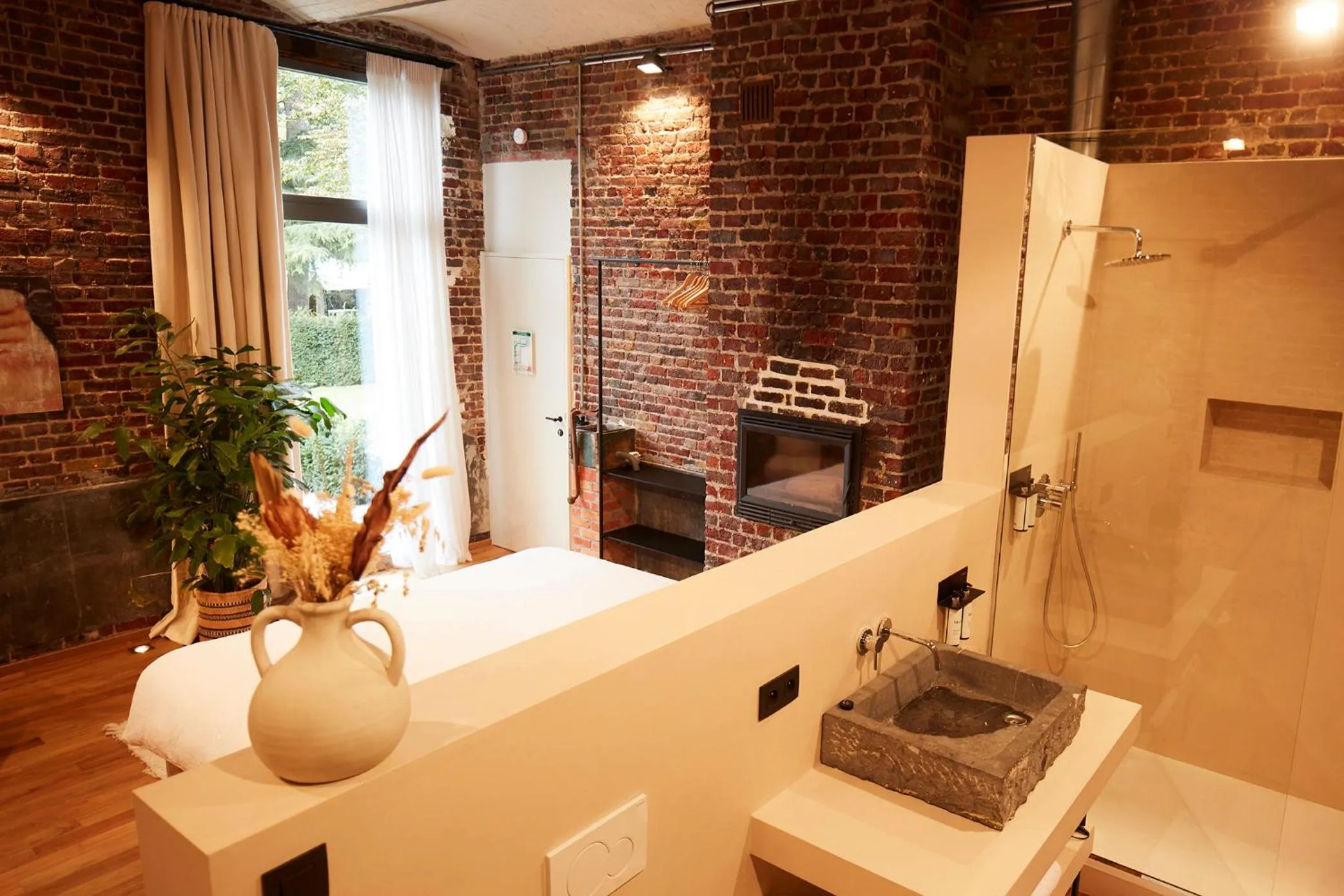 Toilet in Chambre d'Amis by Alix