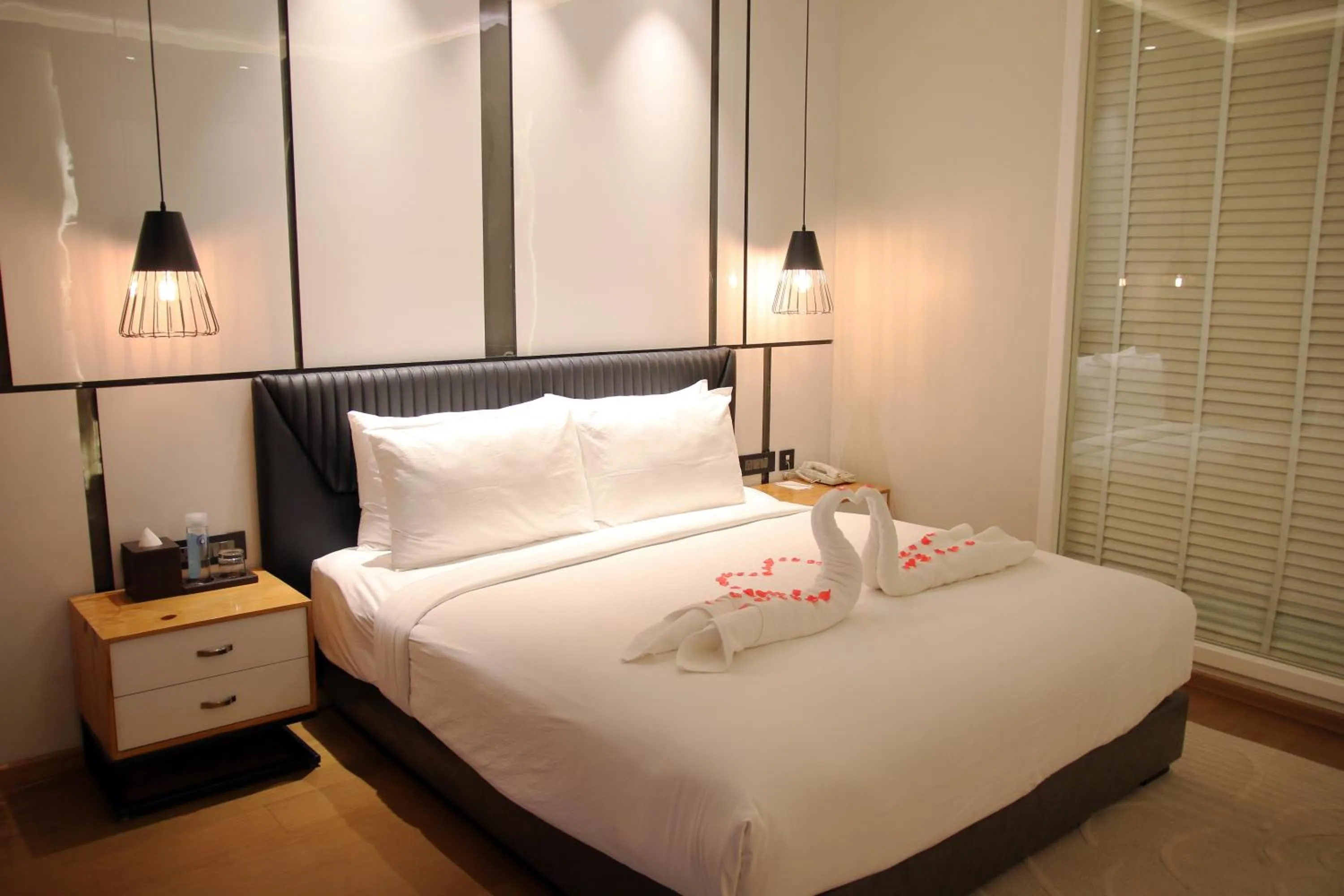 Bedroom, Bed in Udman Hotel Greater Noida