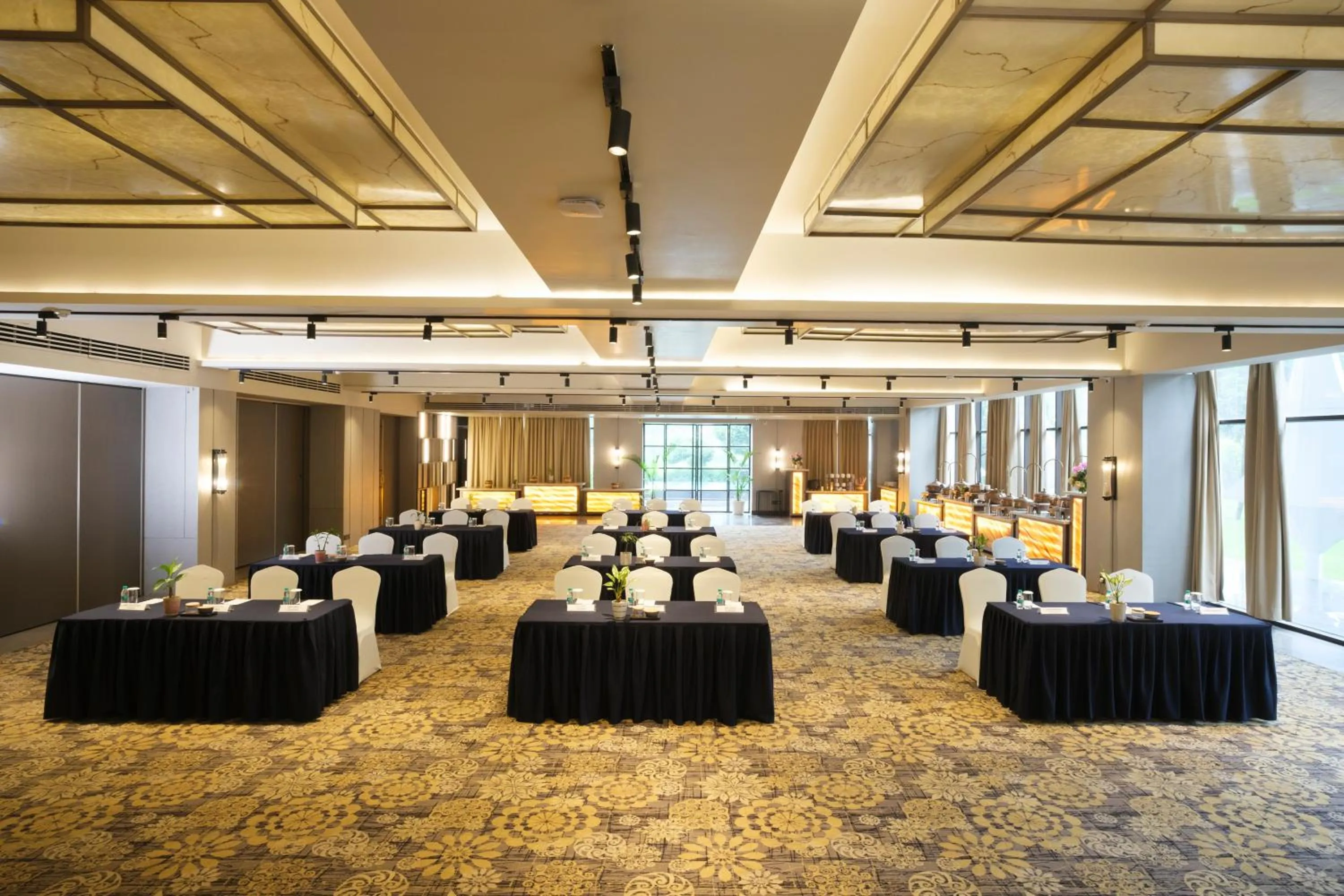 Meeting/conference room in Udman Hotel Greater Noida