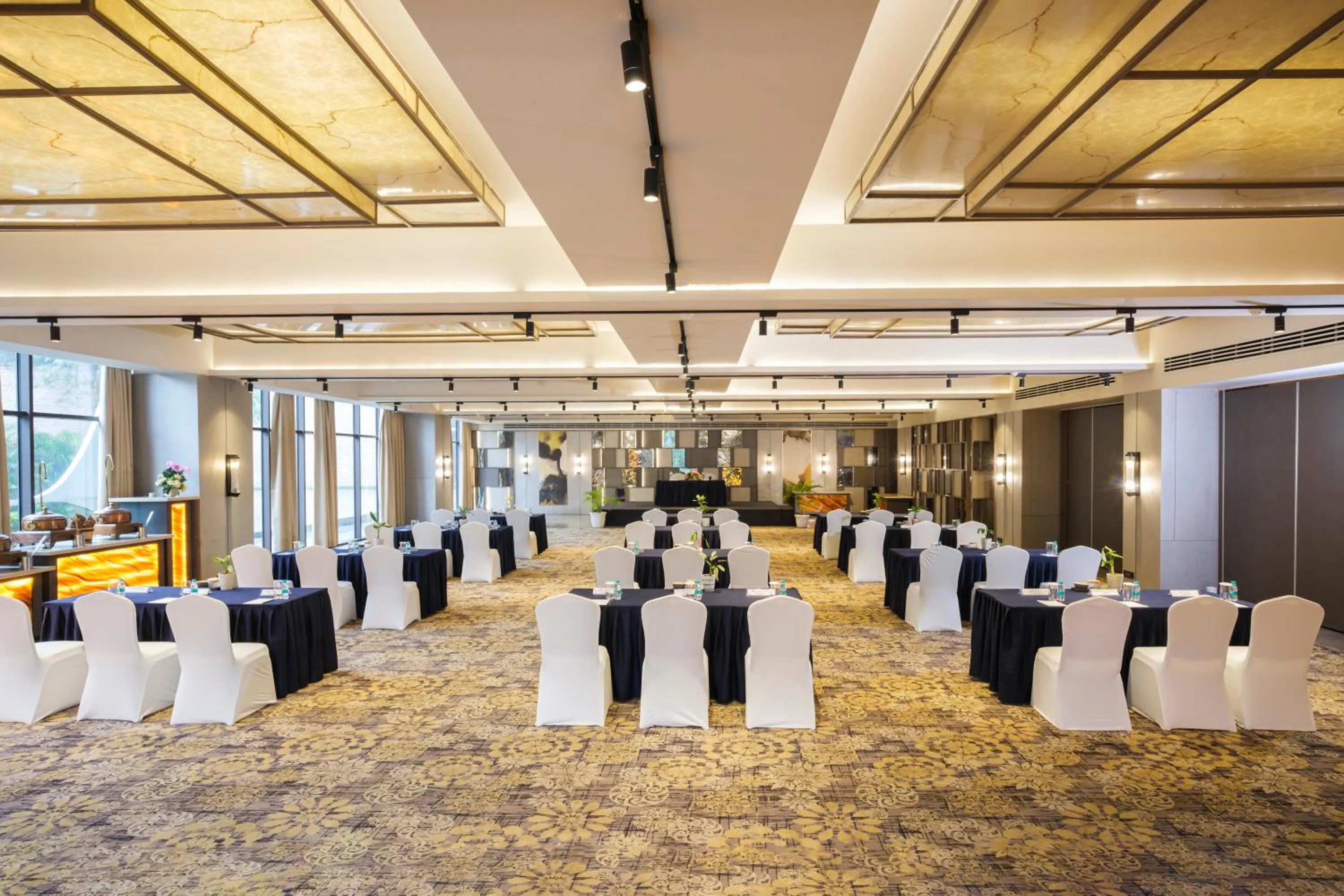 Banquet/Function facilities in Udman Hotel Greater Noida