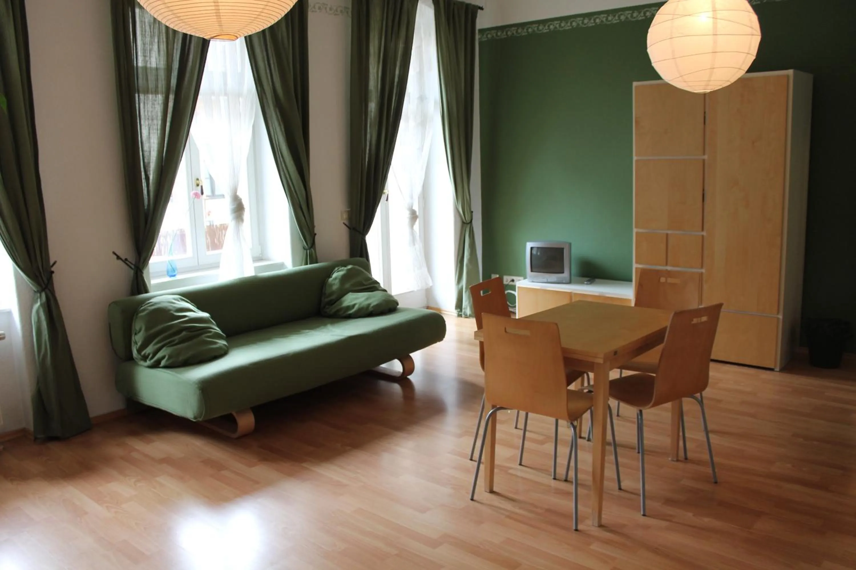 Living room in Hostel Louise 20