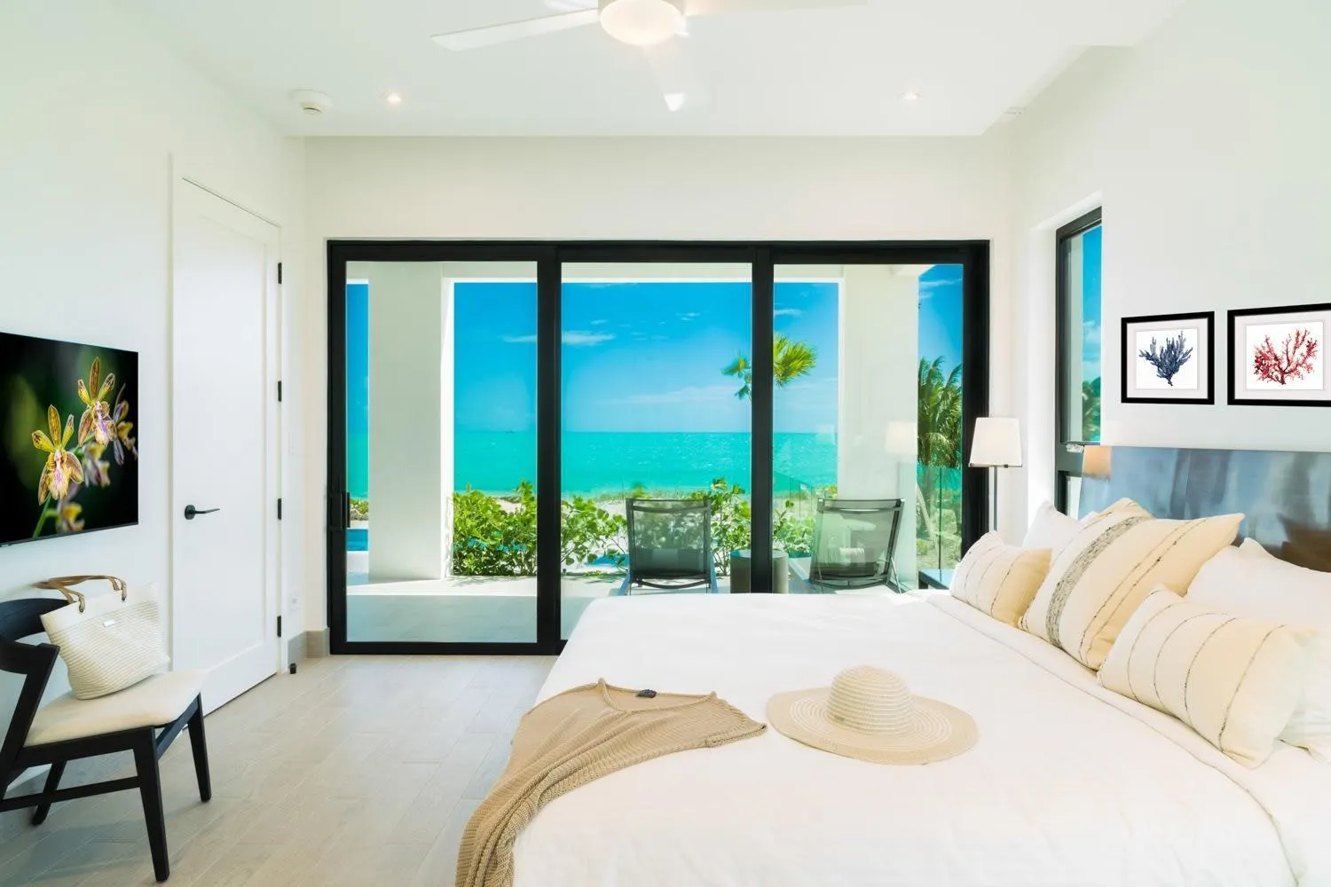 Bed in H2O life style resort