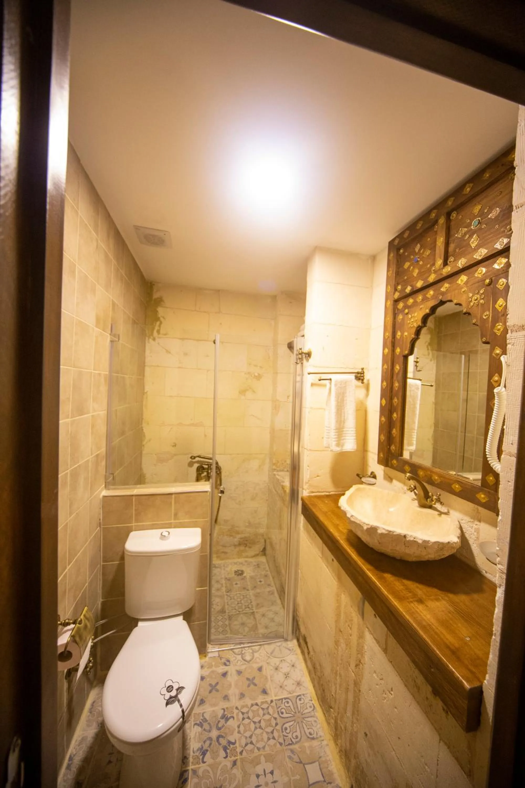 Bathroom in Hayatlı Konak