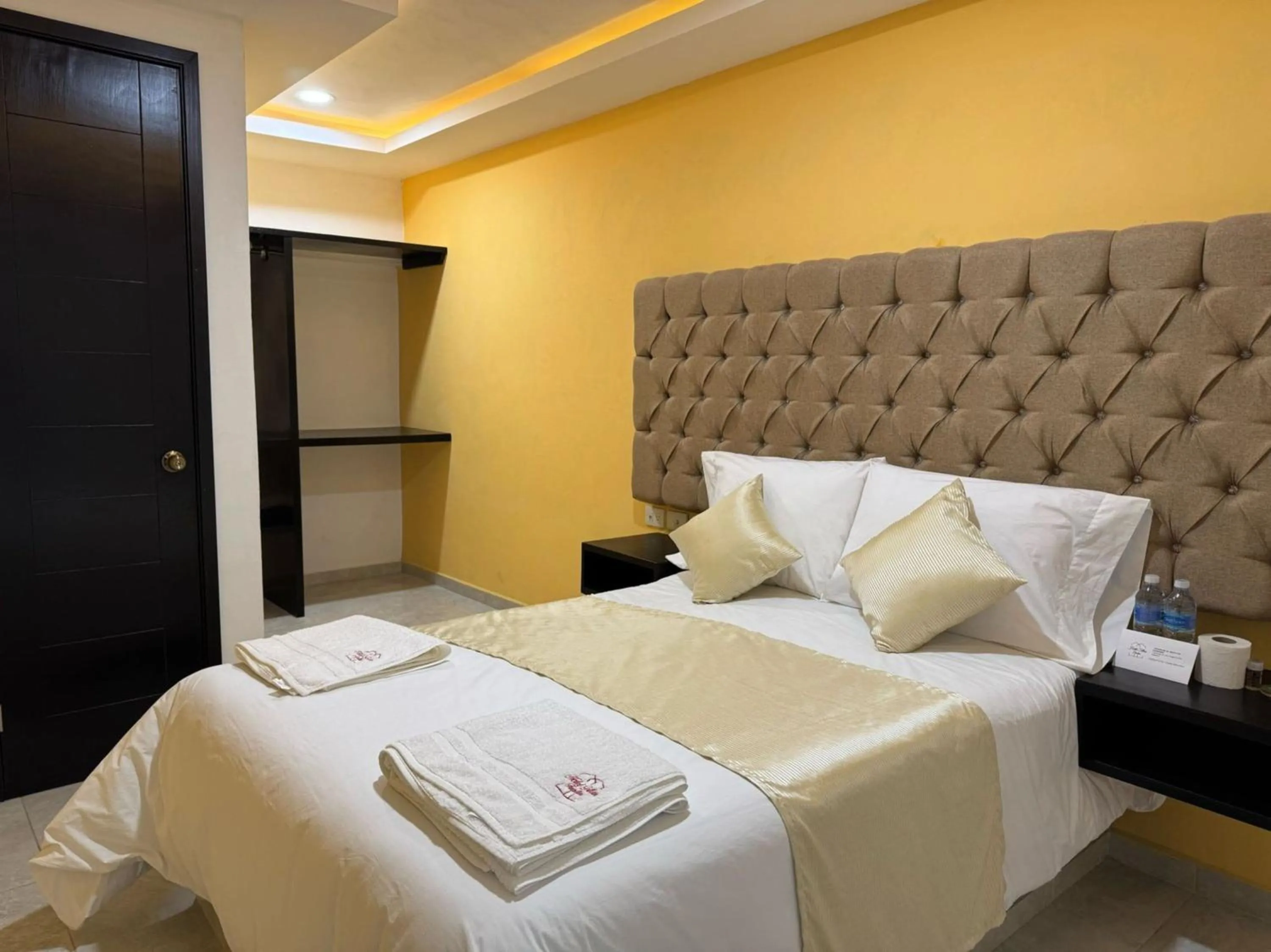 Bedroom, Bed in OYO Hotel Familiar Tollan Cholula