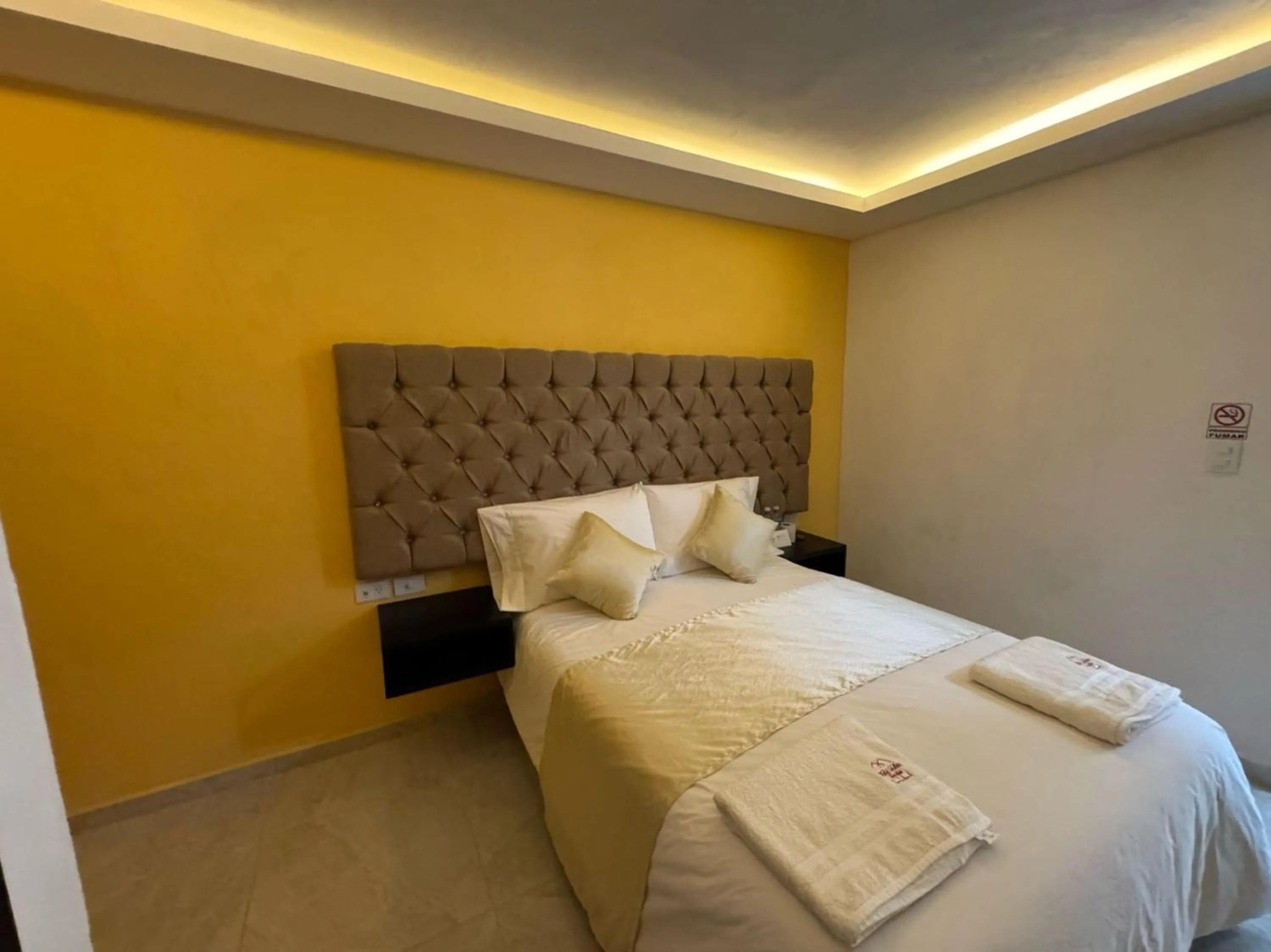 Bedroom, Bed in OYO Hotel Familiar Tollan Cholula