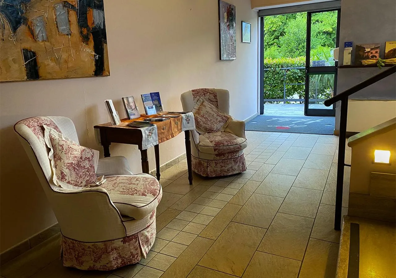 Lobby or reception in Caprice