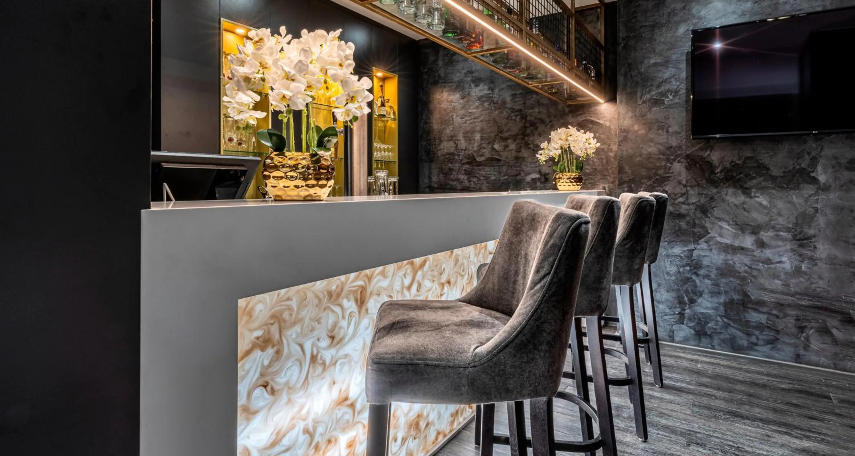 Lounge or bar in PLAZA Premium Parkhotel Norderstedt
