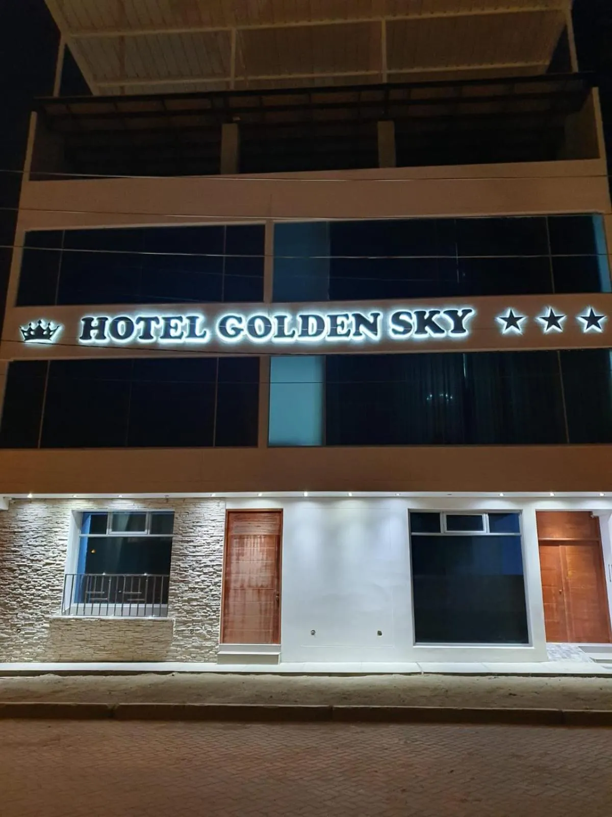 Facade/entrance in GOLDEN SKY