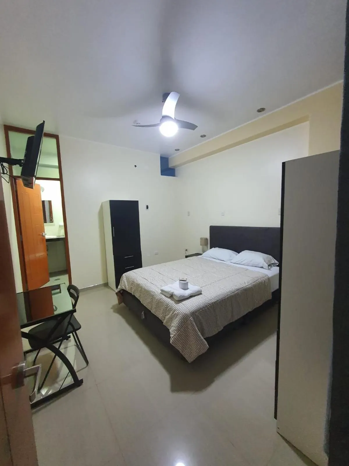 Photo of the whole room, Bed in GOLDEN SKY