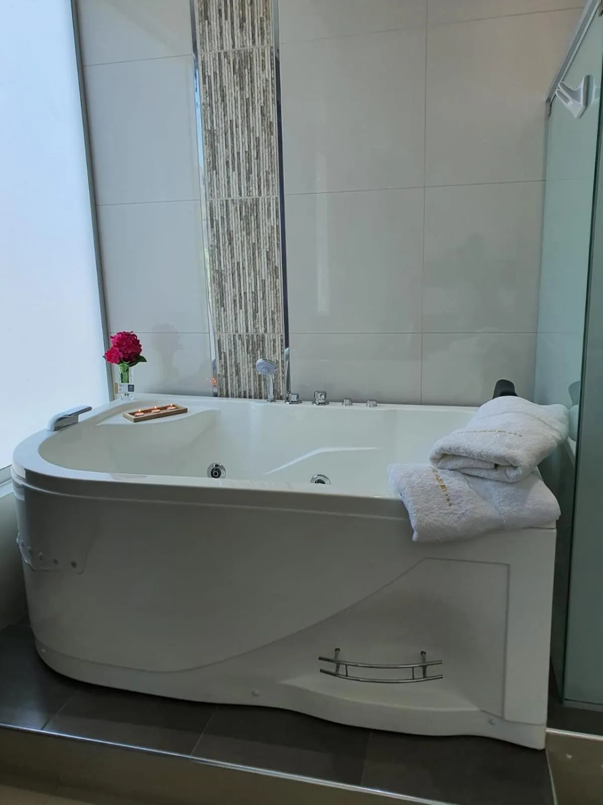 Bathroom in GOLDEN SKY