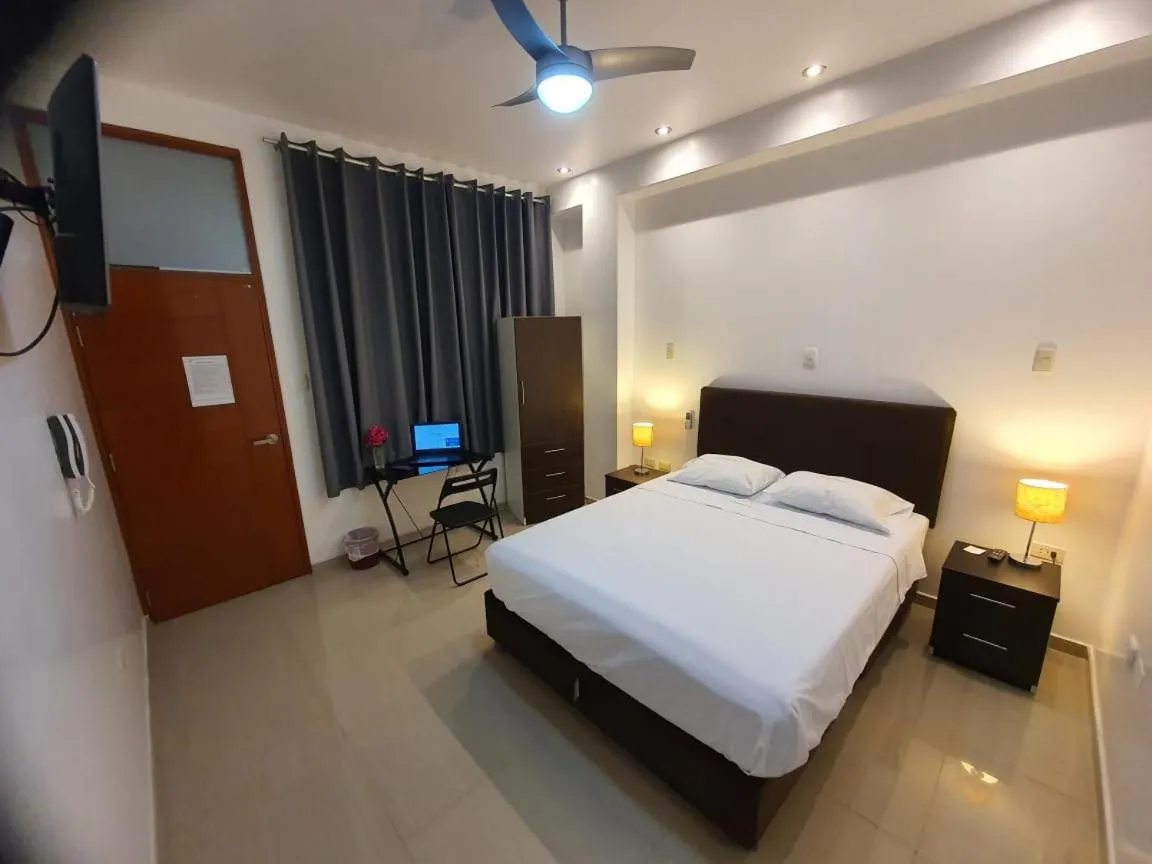 Photo of the whole room, Bed in GOLDEN SKY