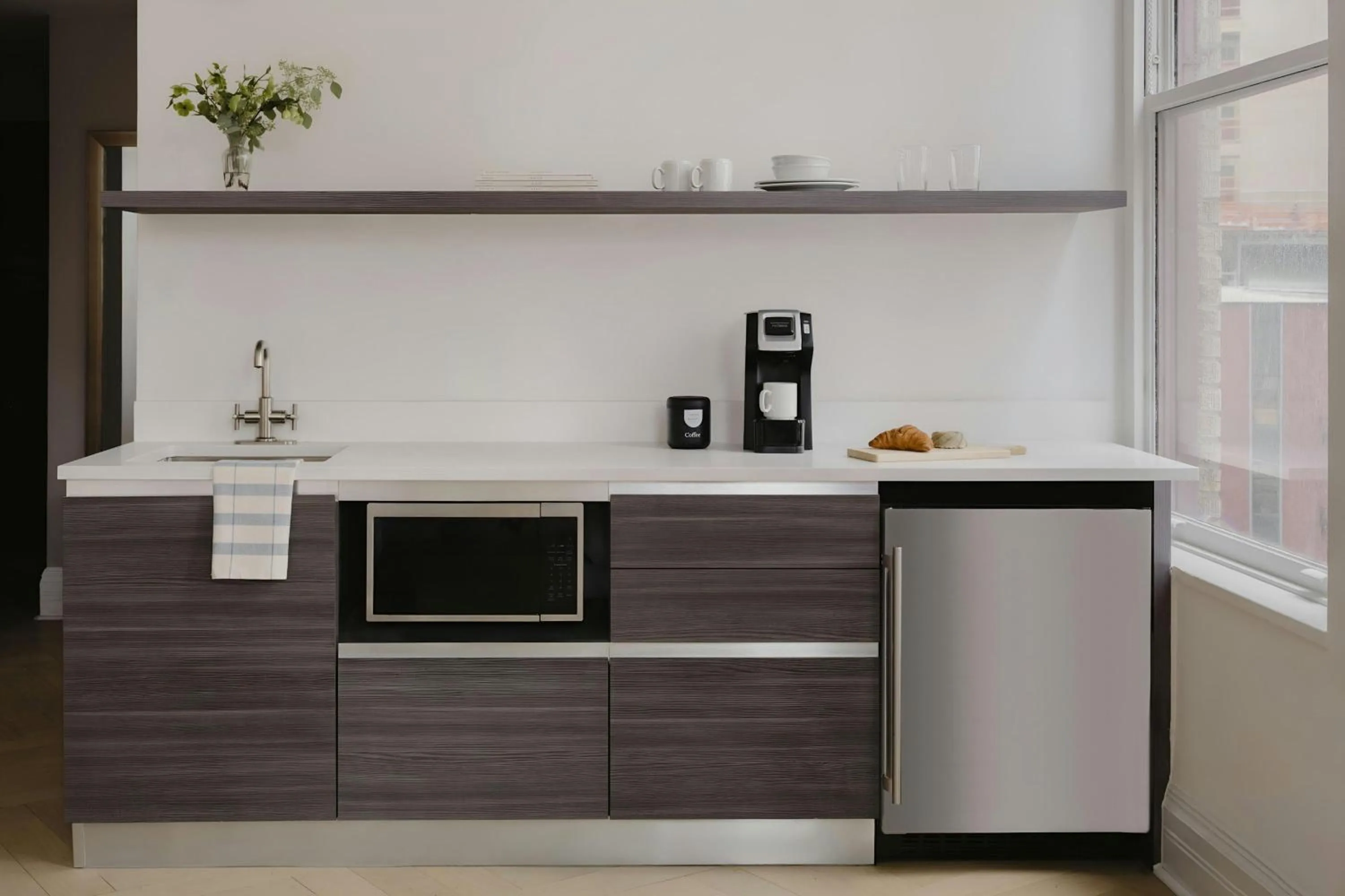 Kitchen or kitchenette in Flatiron Hotel, Sonder by Marriott Bonvoy