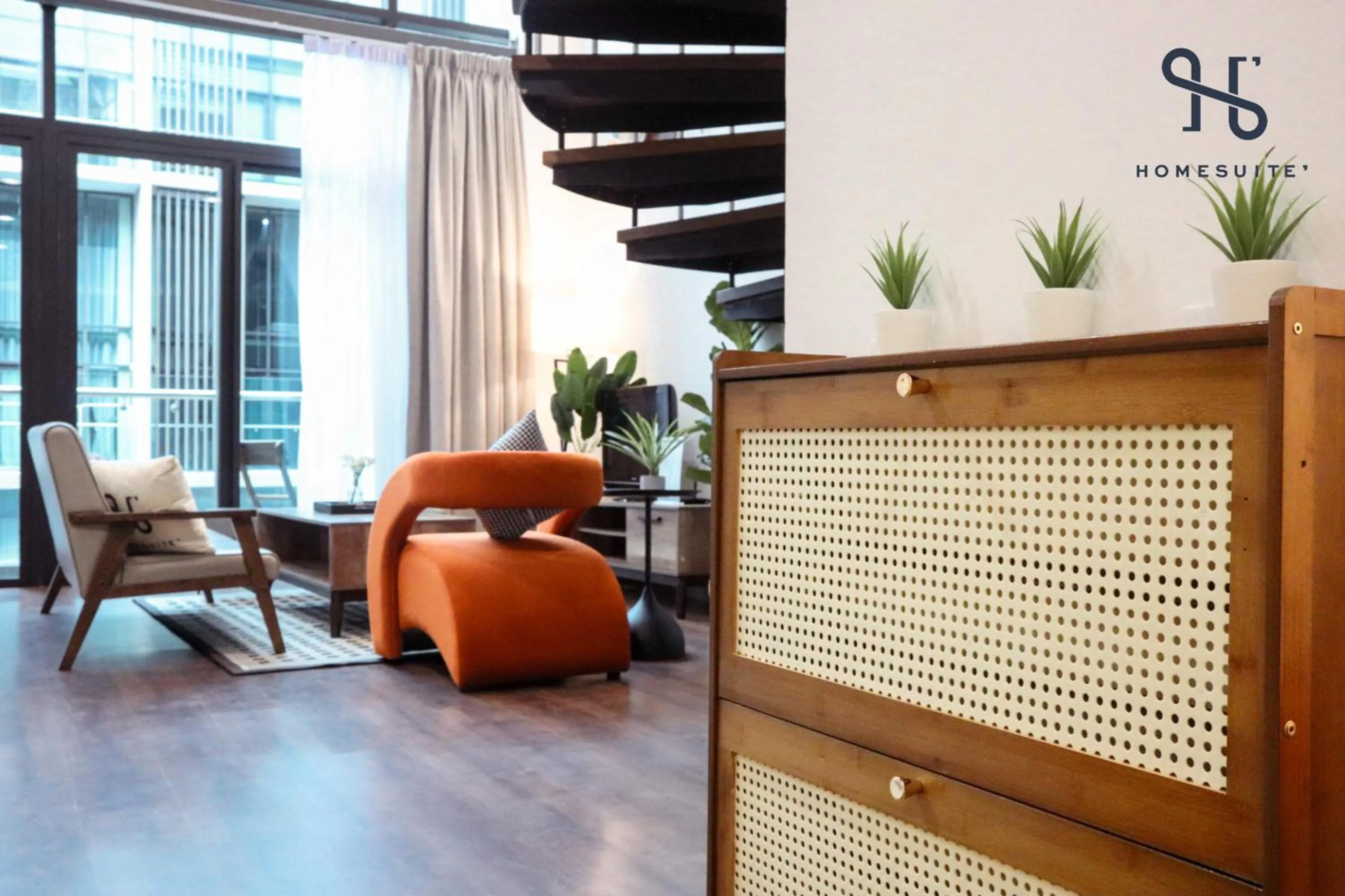 Living room in Homesuite' Home at Riverson Soho