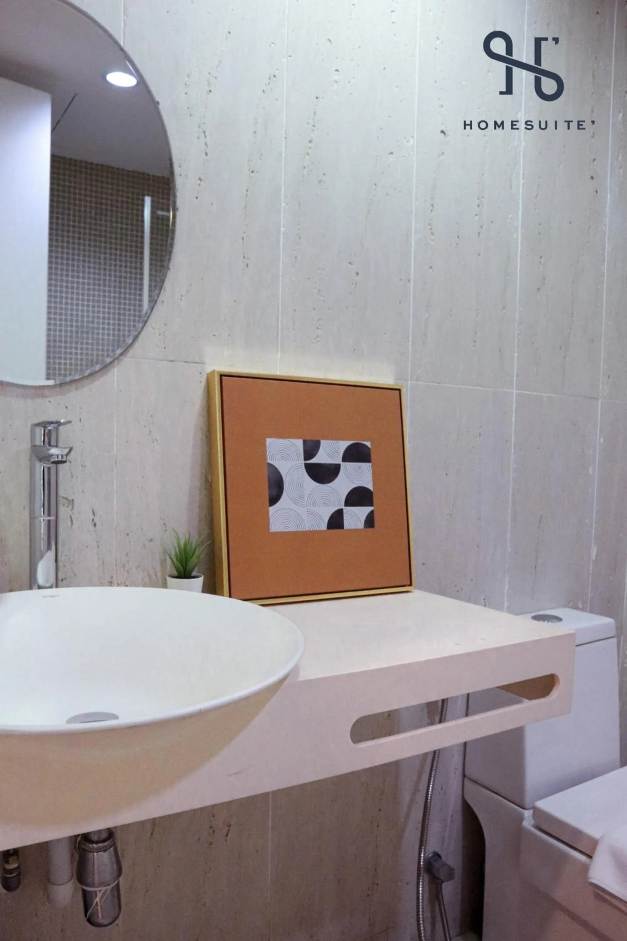 Bathroom in Homesuite' Home at Riverson Soho