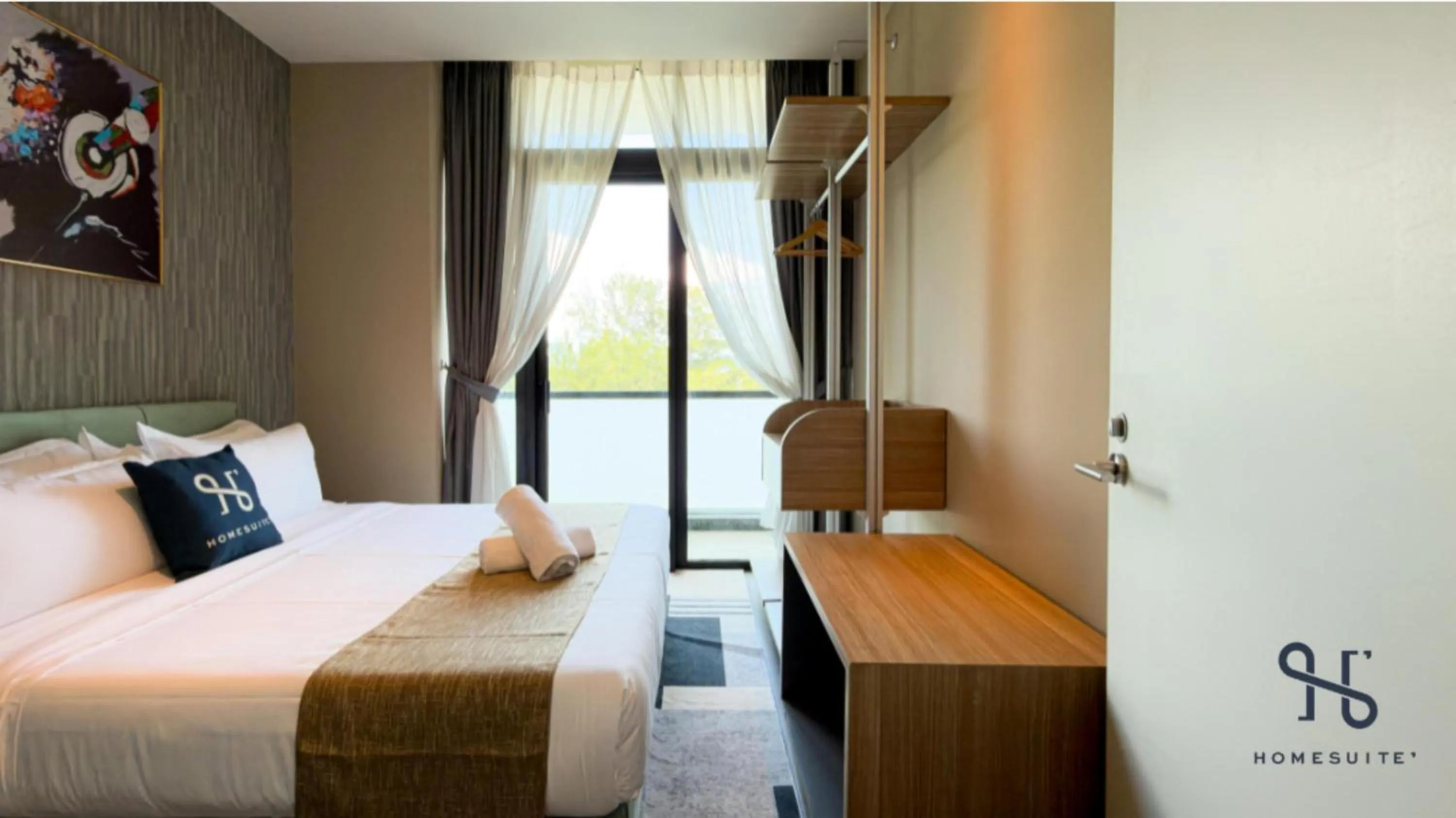 Bedroom, Bed in Homesuite' Home at Riverson Soho