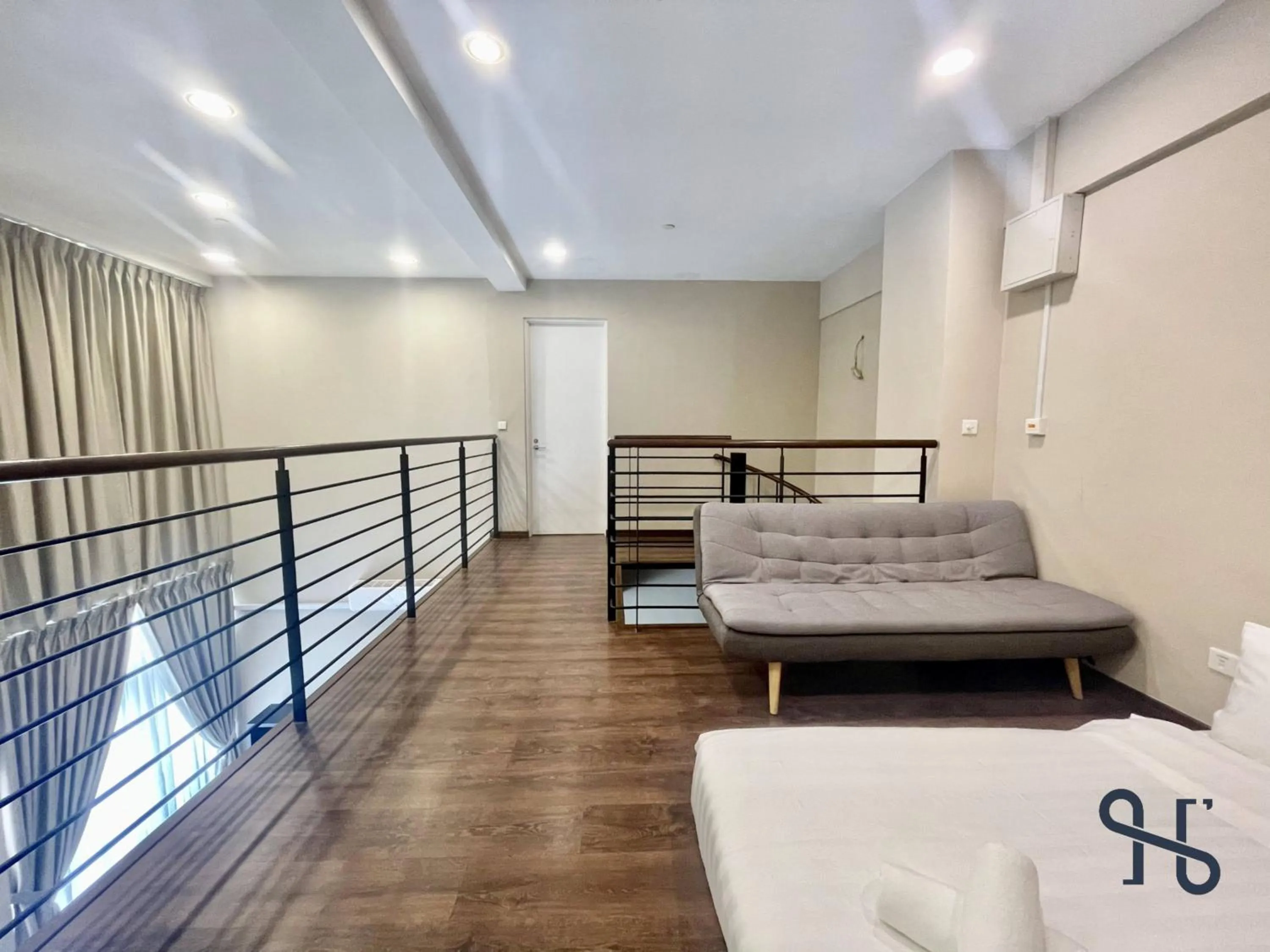 Bedroom, Bed in Homesuite' Home at Riverson Soho