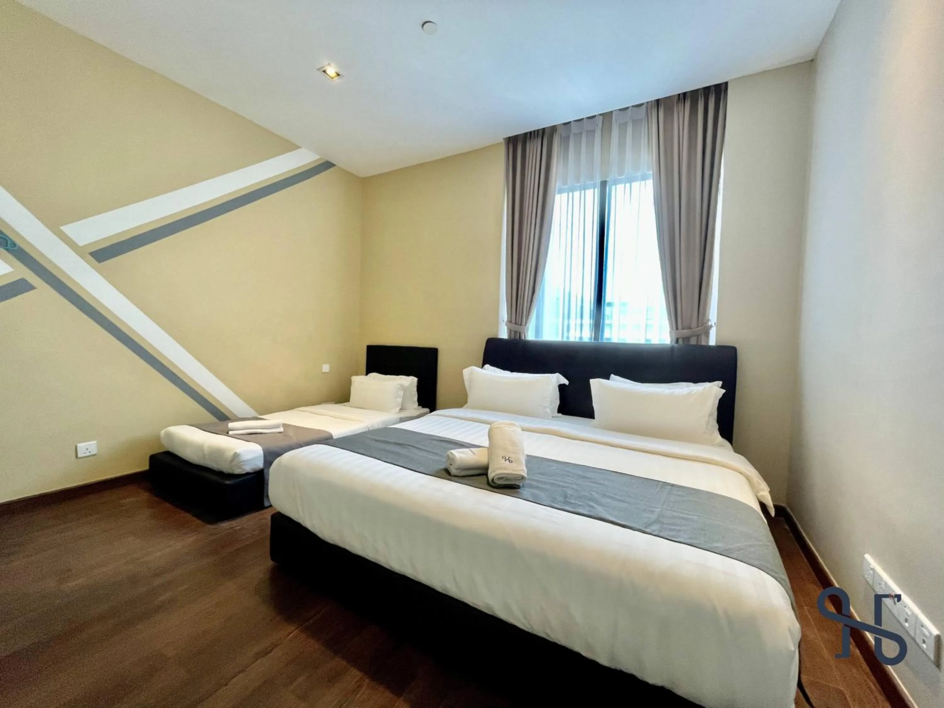 Bedroom, Bed in Homesuite' Home at Riverson Soho