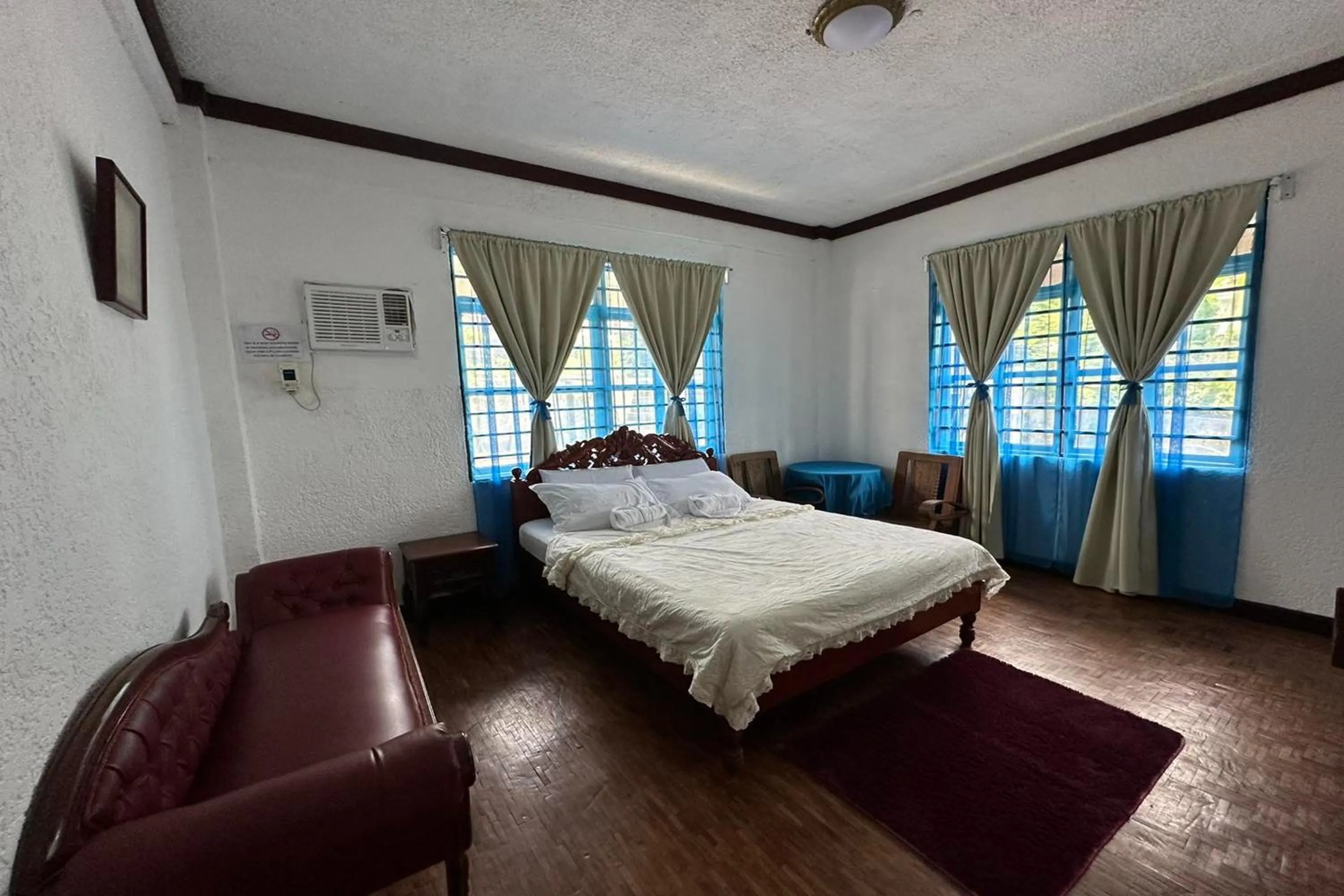 Bed in Hardin De Corales