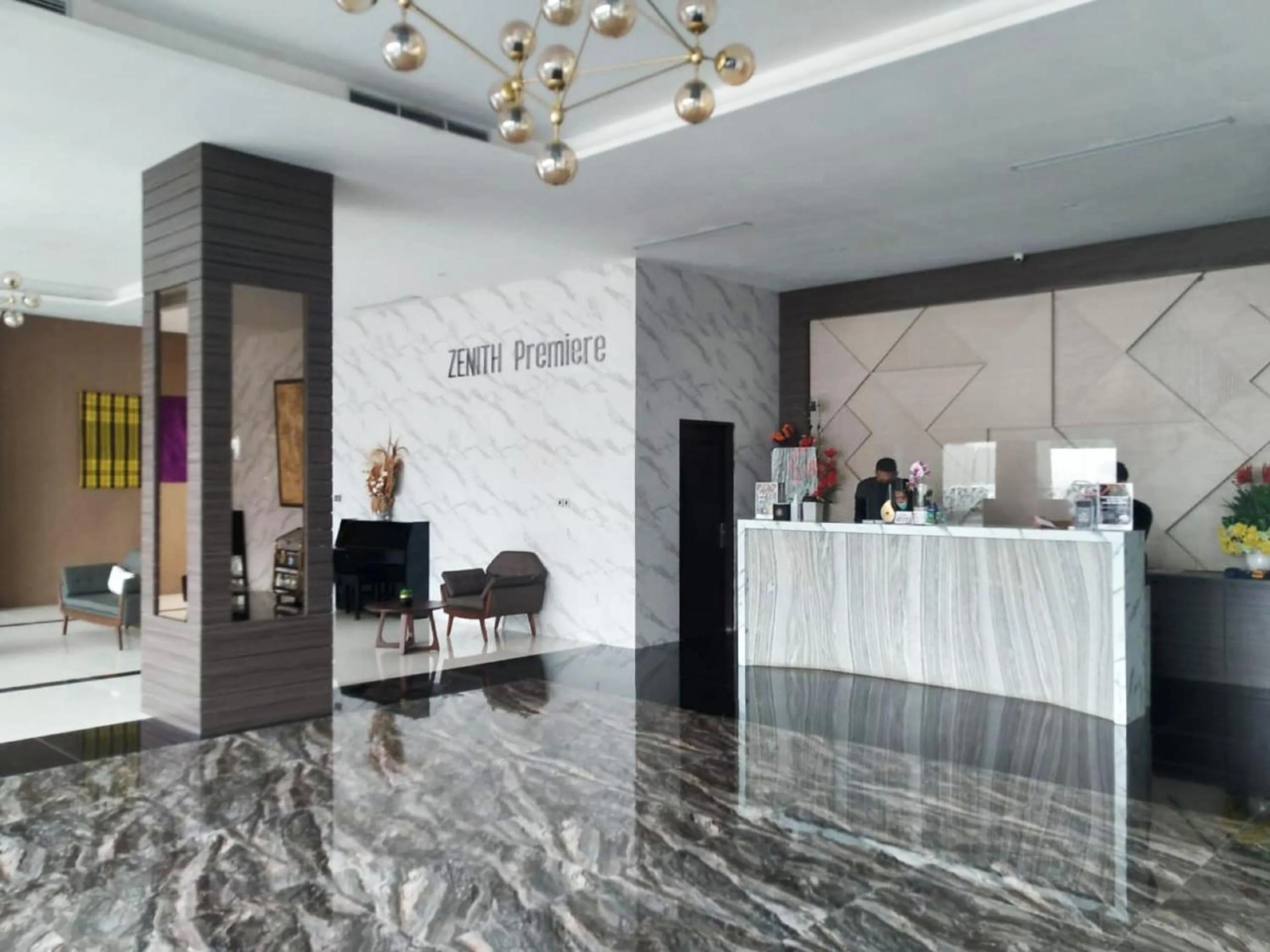 Lobby or reception in Zenith Premiere Hotel Baubau