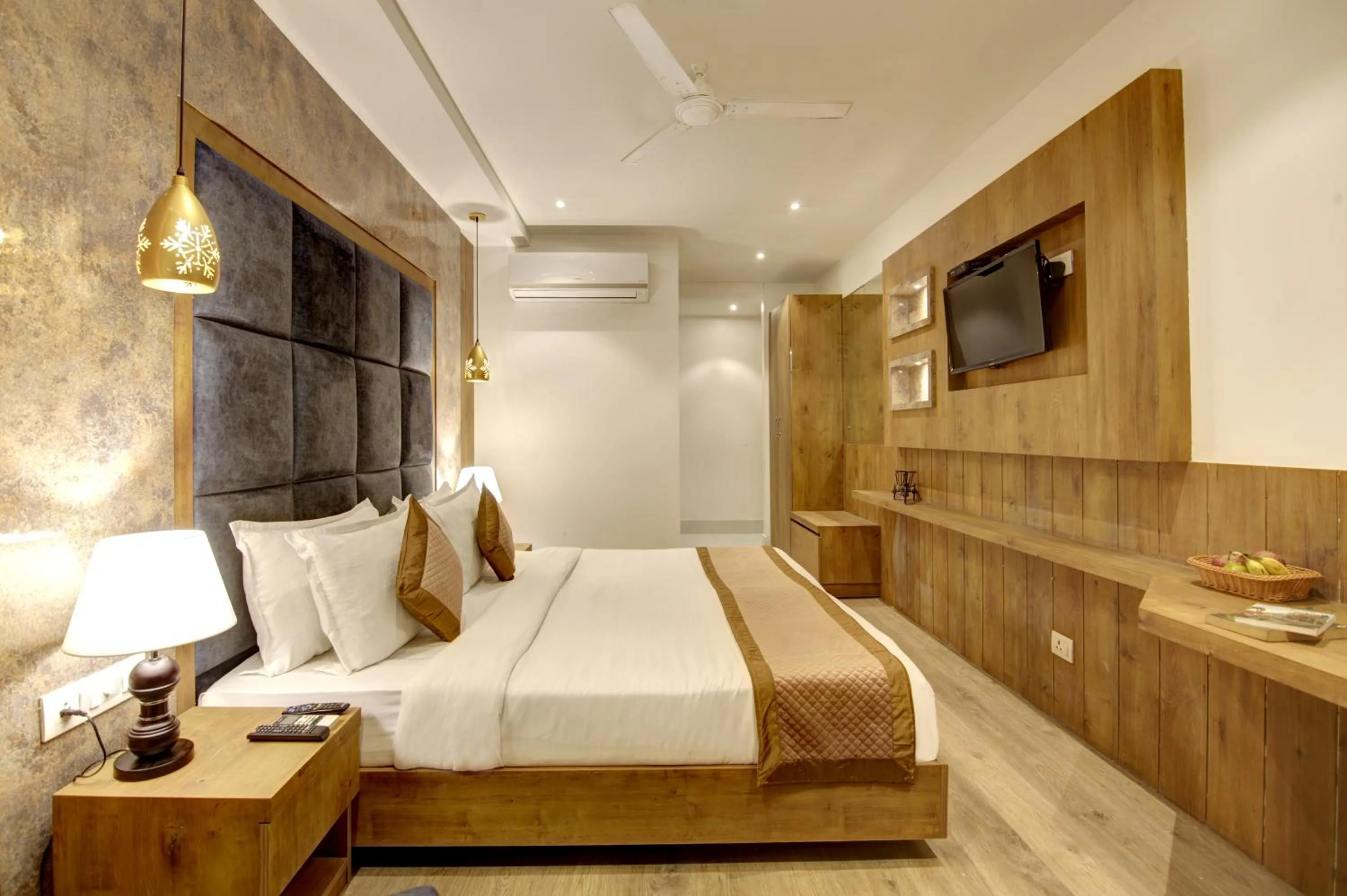 Bed in Town Pallace Inn - Hotel in New Delhi