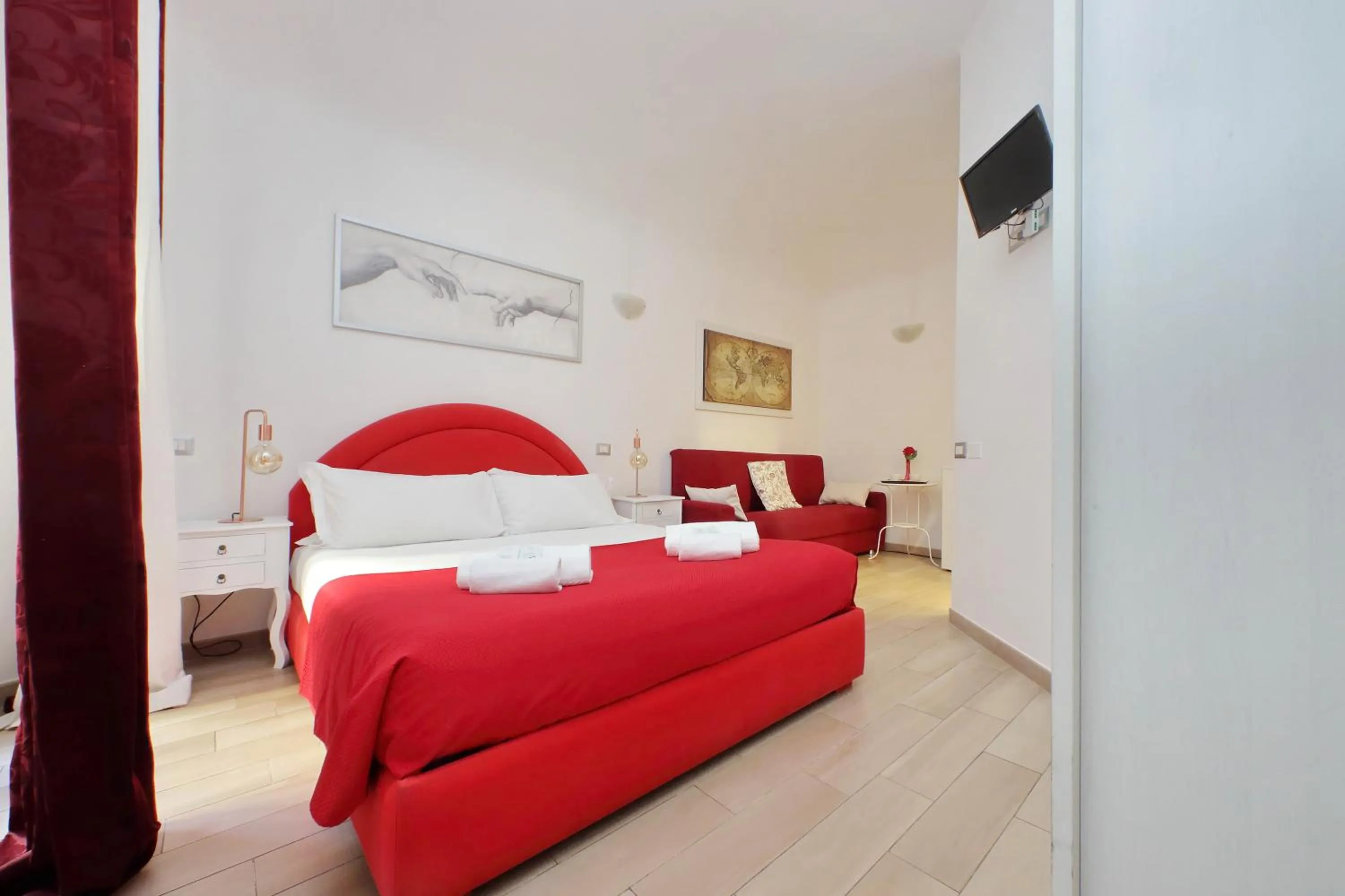 Living room, Bed in Dream City Rome