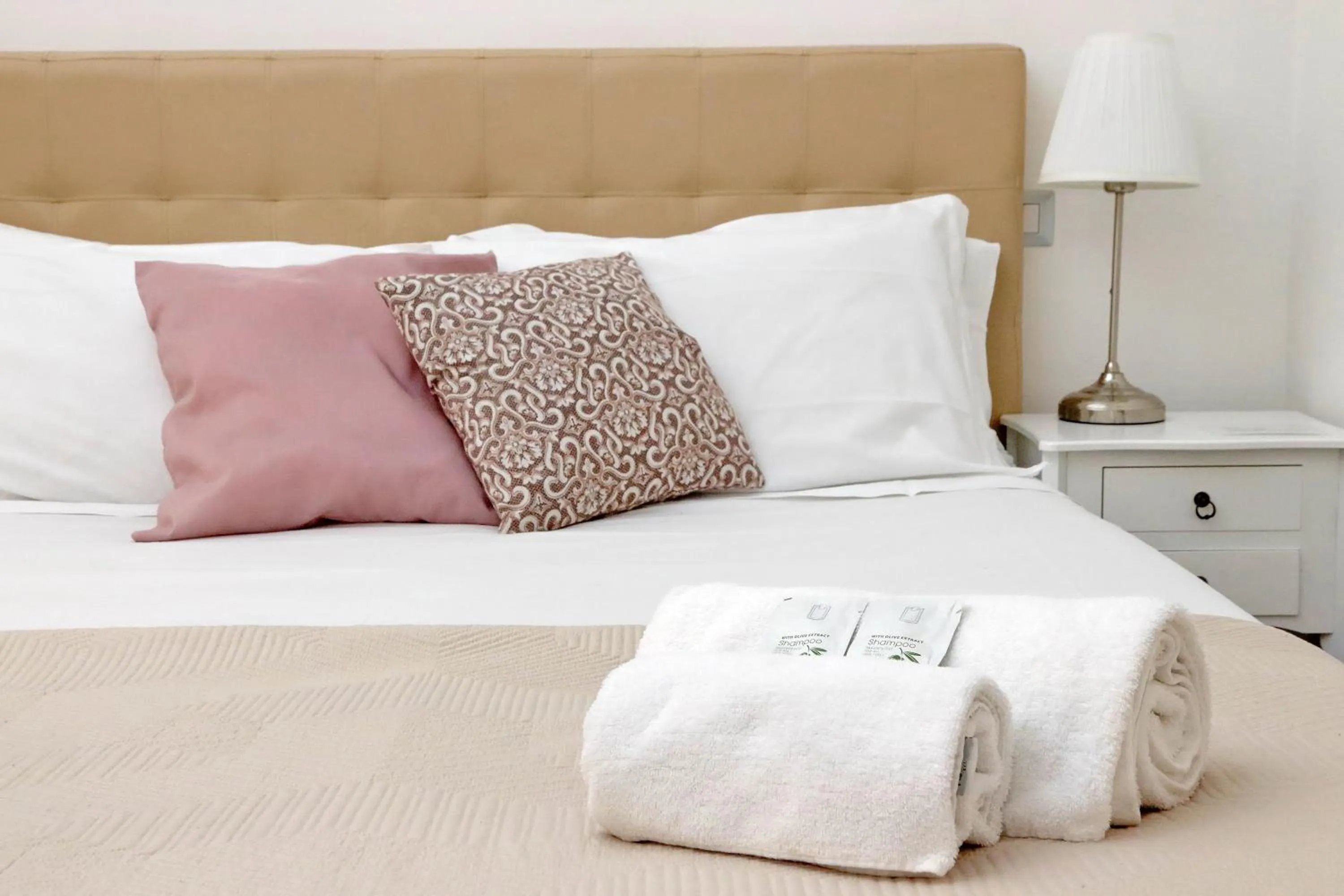 Bed in Dream City Rome