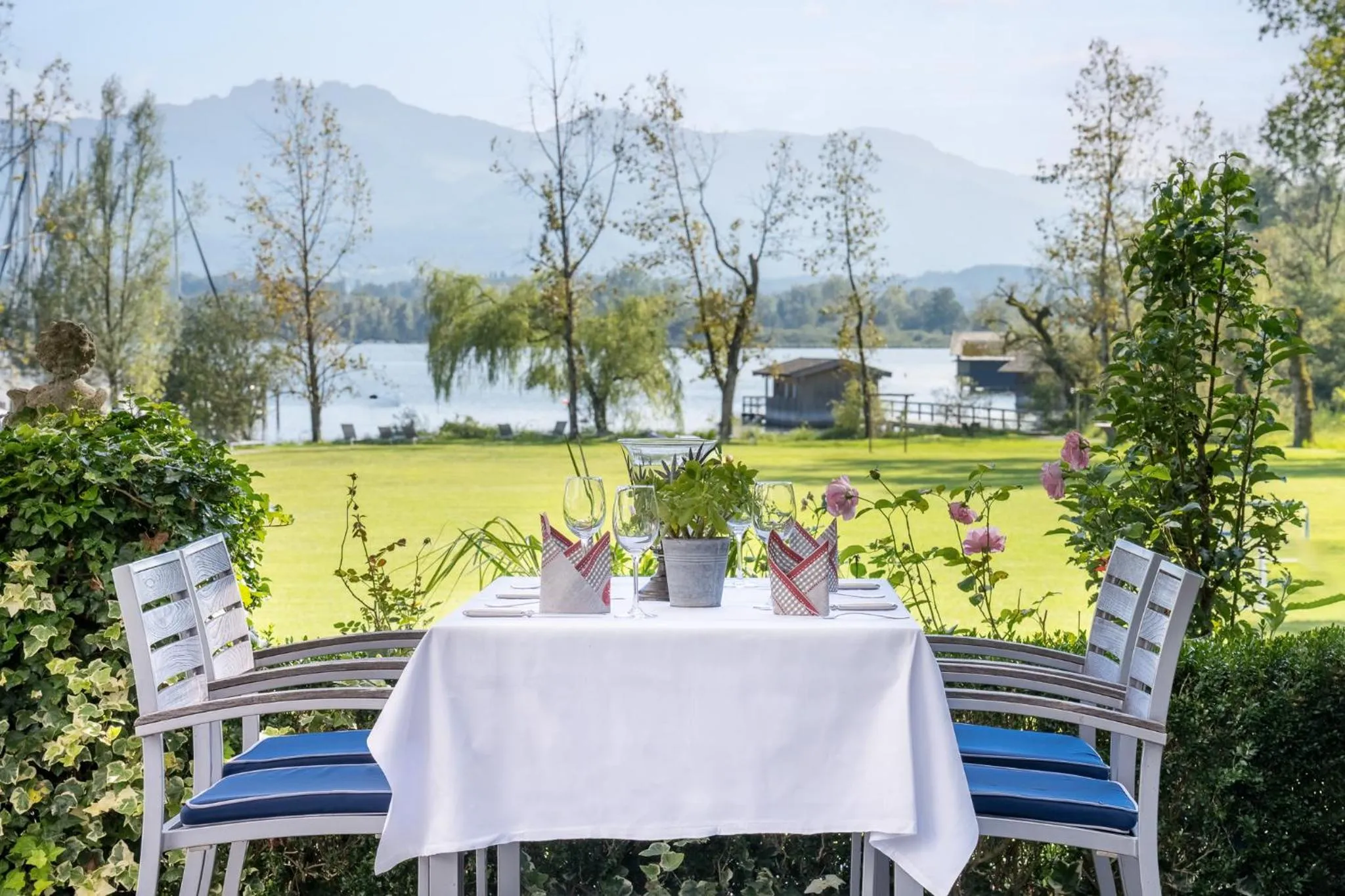Restaurant/places to eat in Hotel Aiterbach am Chiemsee