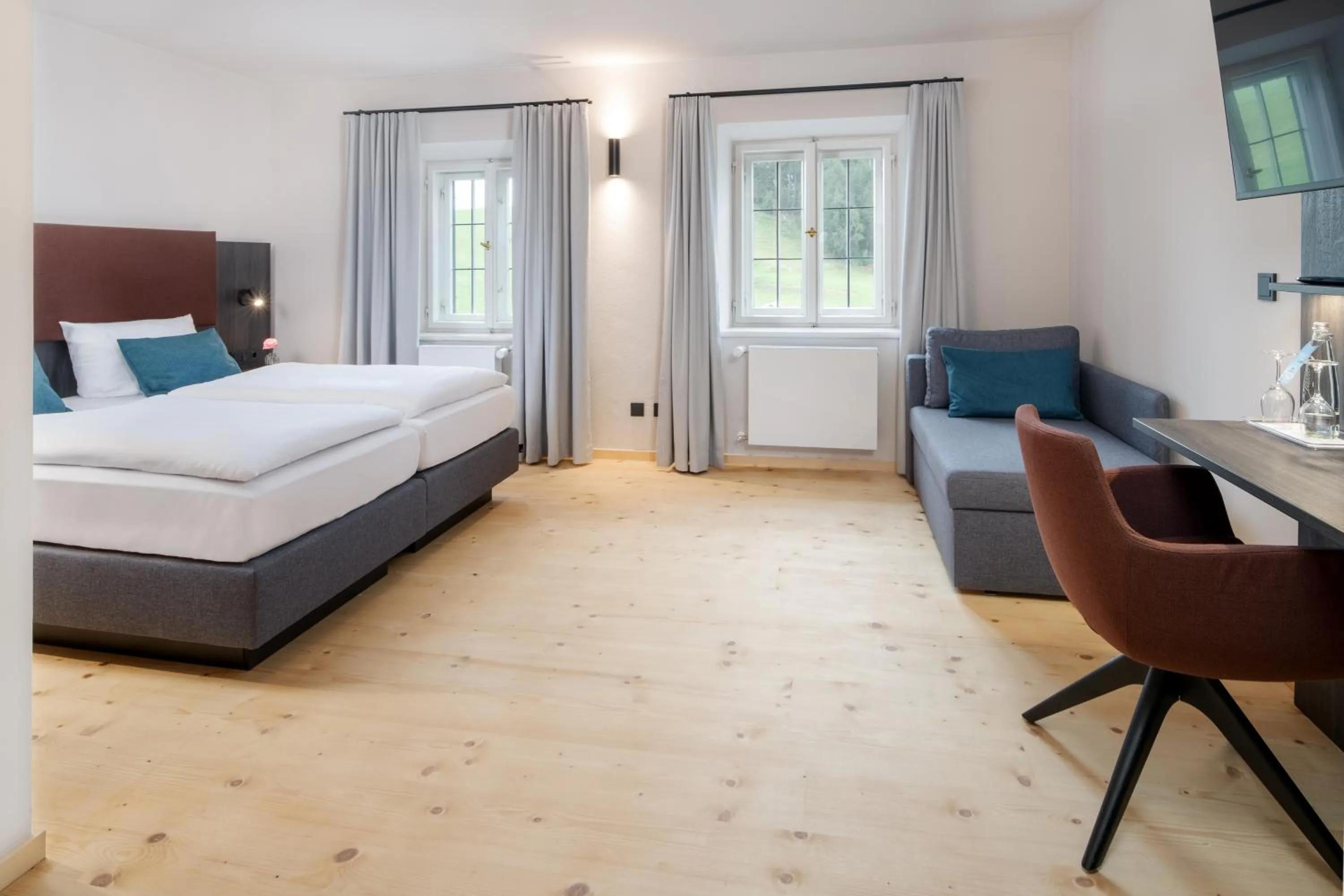 Photo of the whole room, Bed in Hotel Aiterbach am Chiemsee