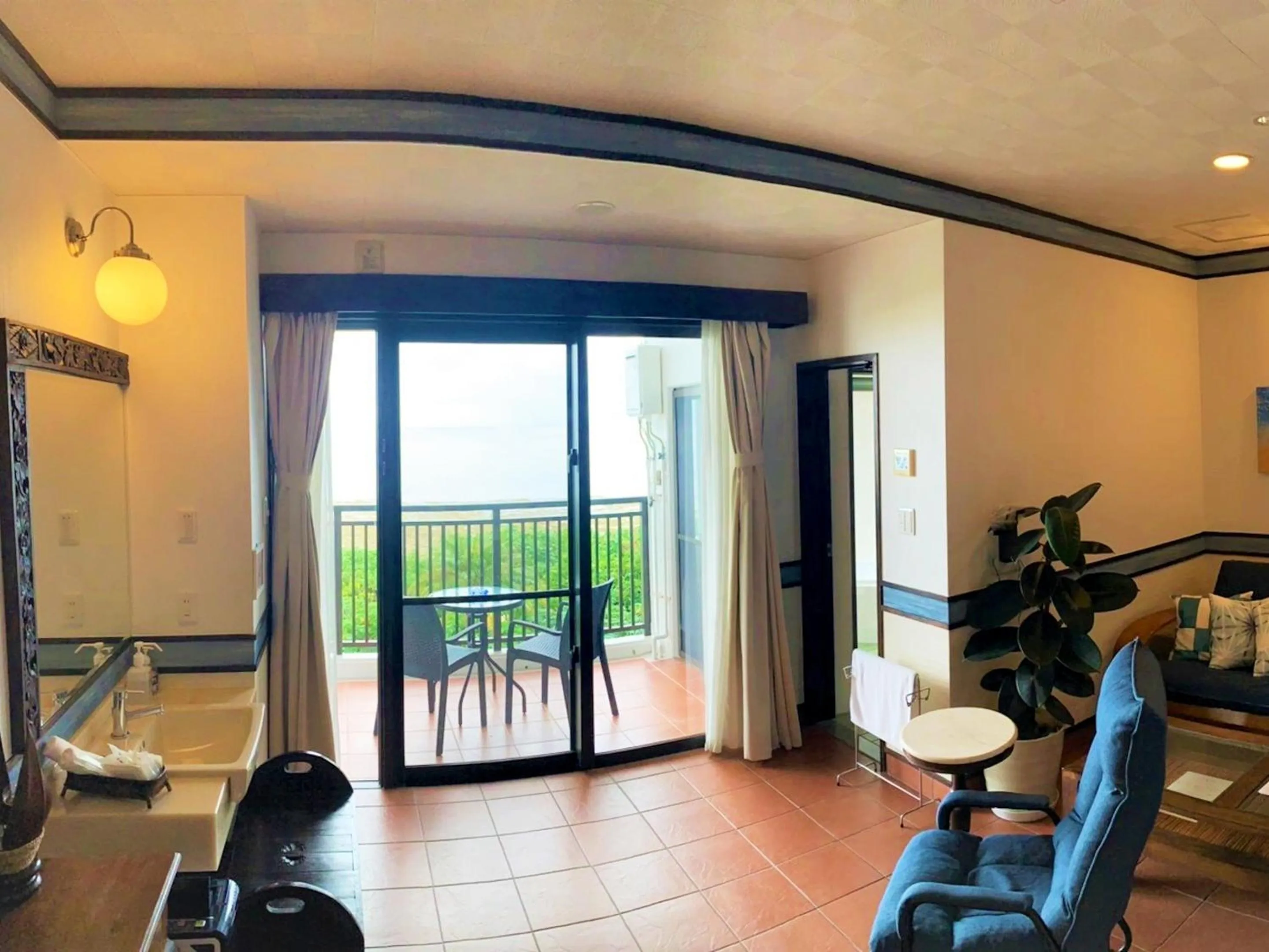 Photo of the whole room in Haruhoo Resort ISHIGAKI