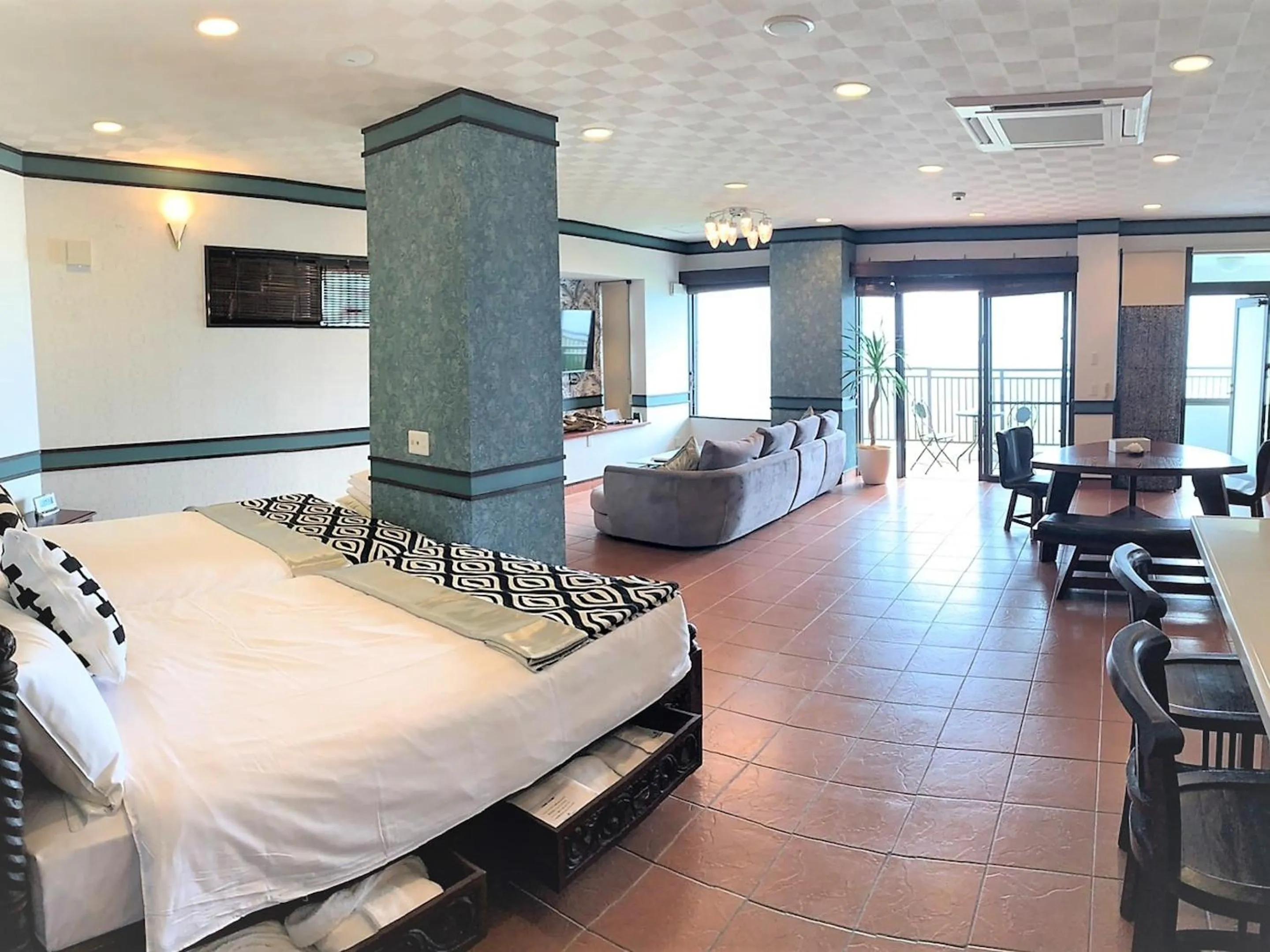 Photo of the whole room, Bed in Haruhoo Resort ISHIGAKI
