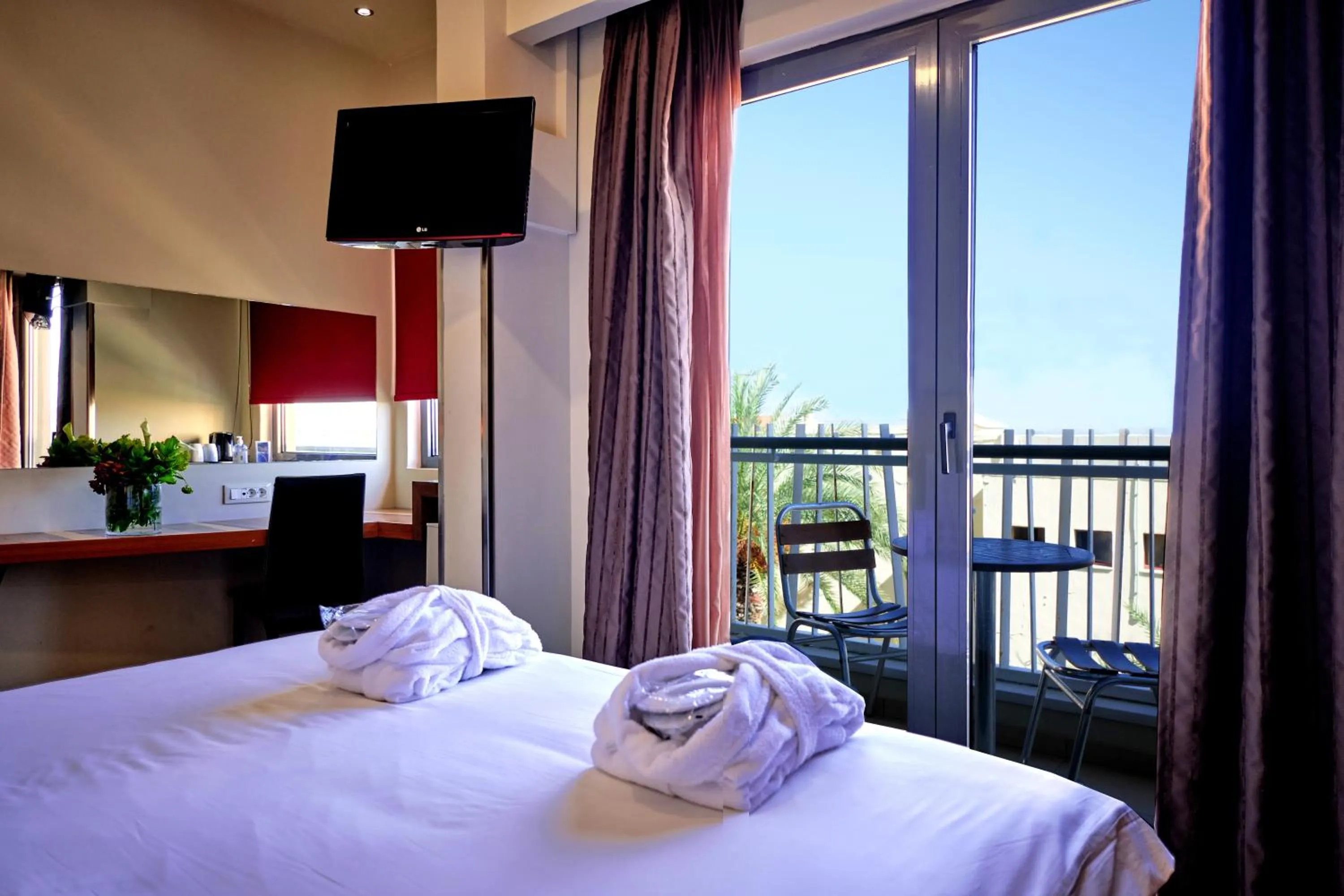 Bedroom, Bed in Lato Annex Boutique Rooms