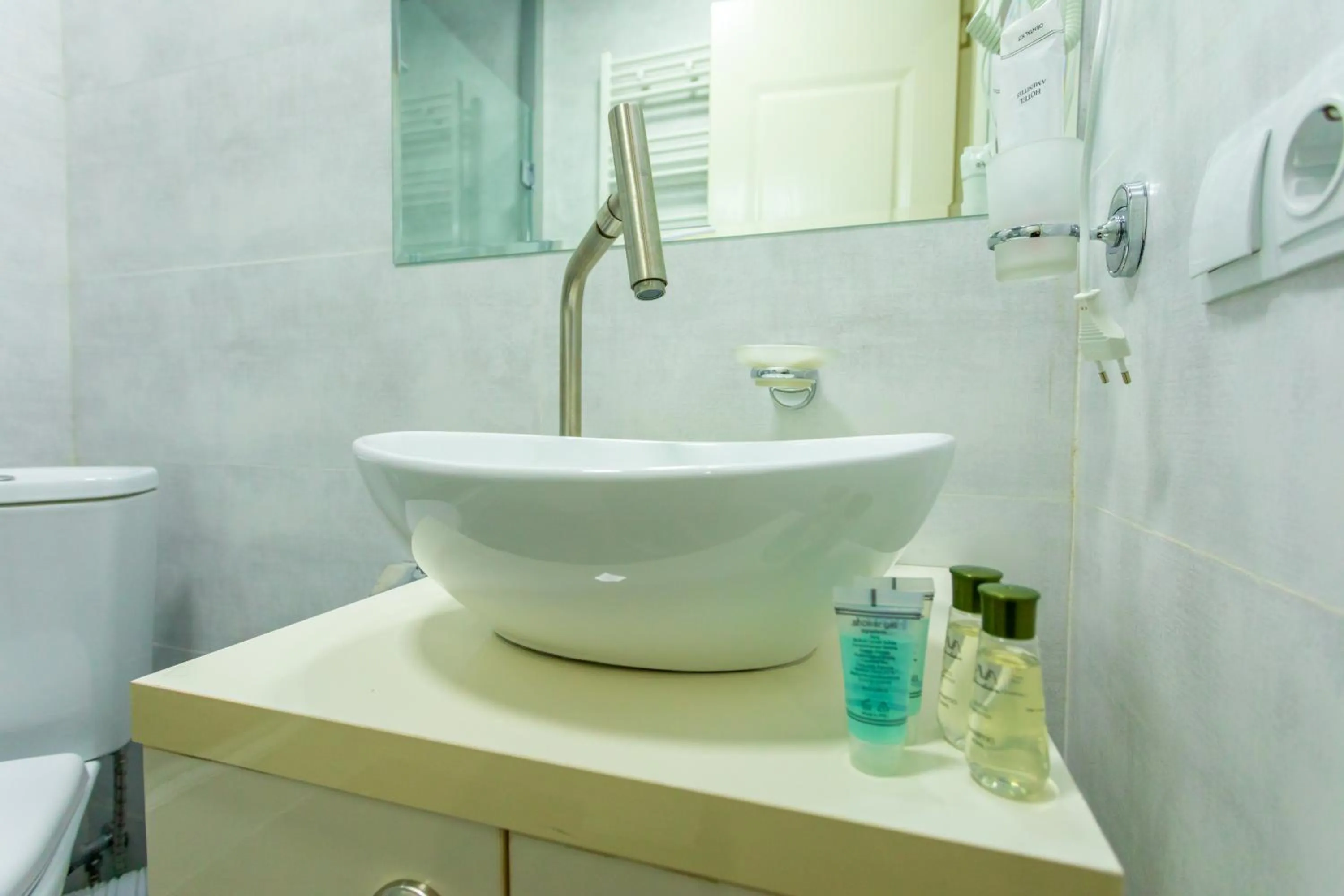 Toilet in Hotel Rustaveli