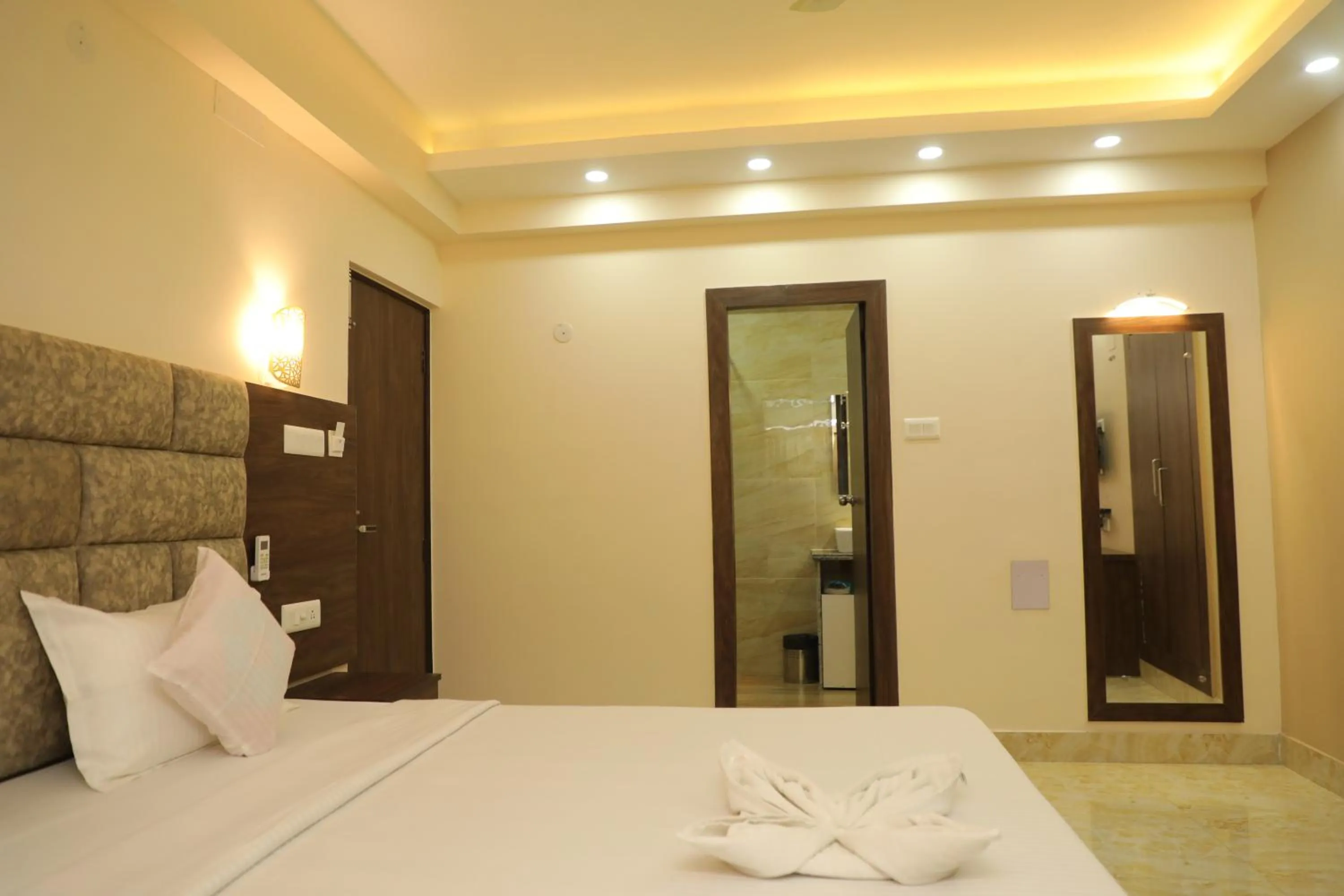 Bedroom, Bed in Hotel Bandhan Residency