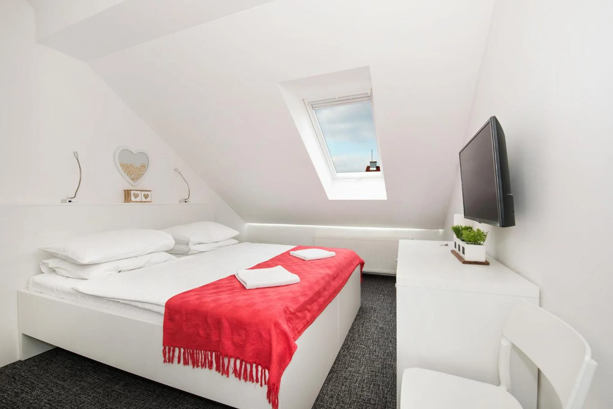 Bedroom, Bed in Tia Apartments and Rooms