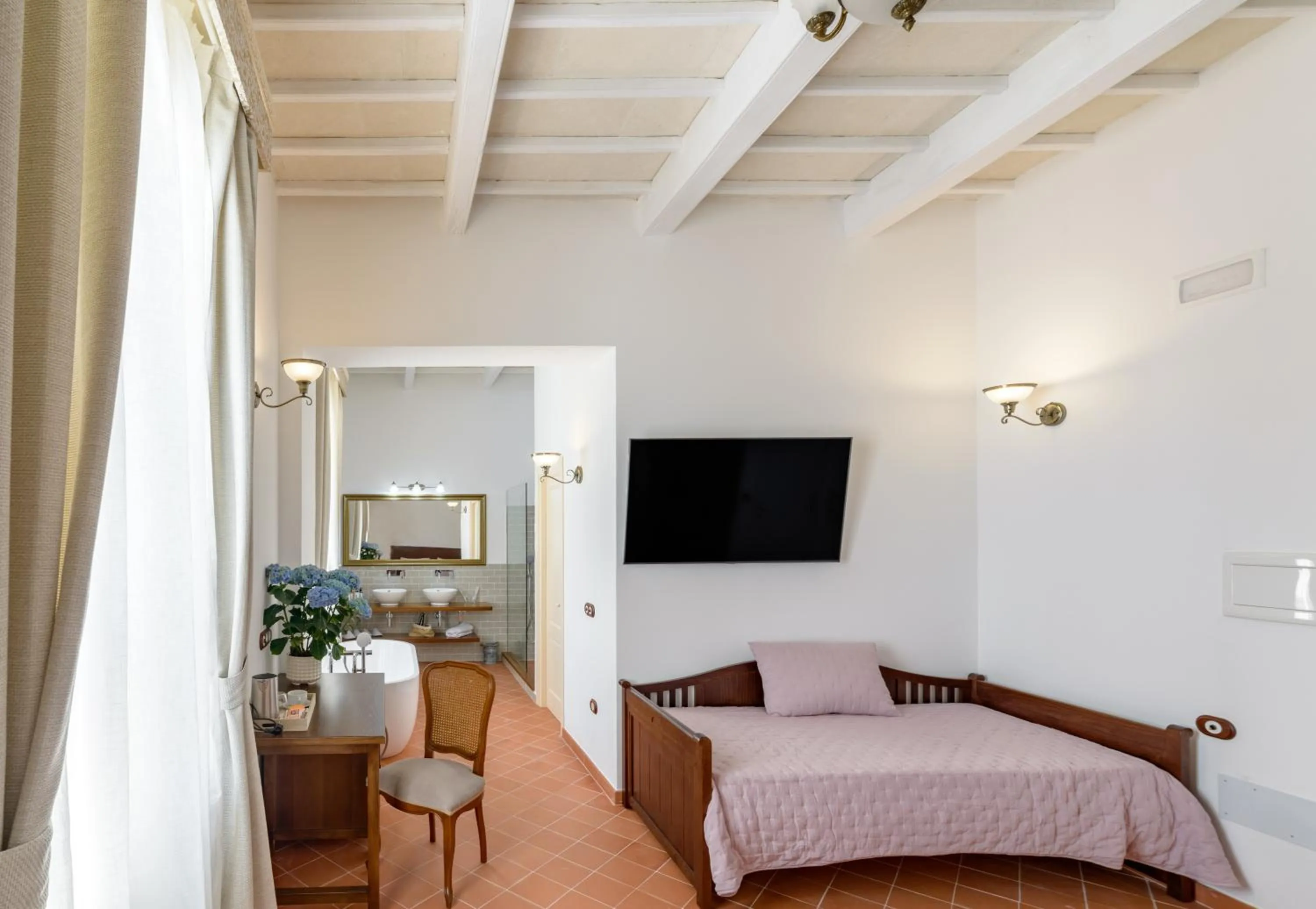 Shower, Bed in Seranova Luxury Hotel - Adults Only