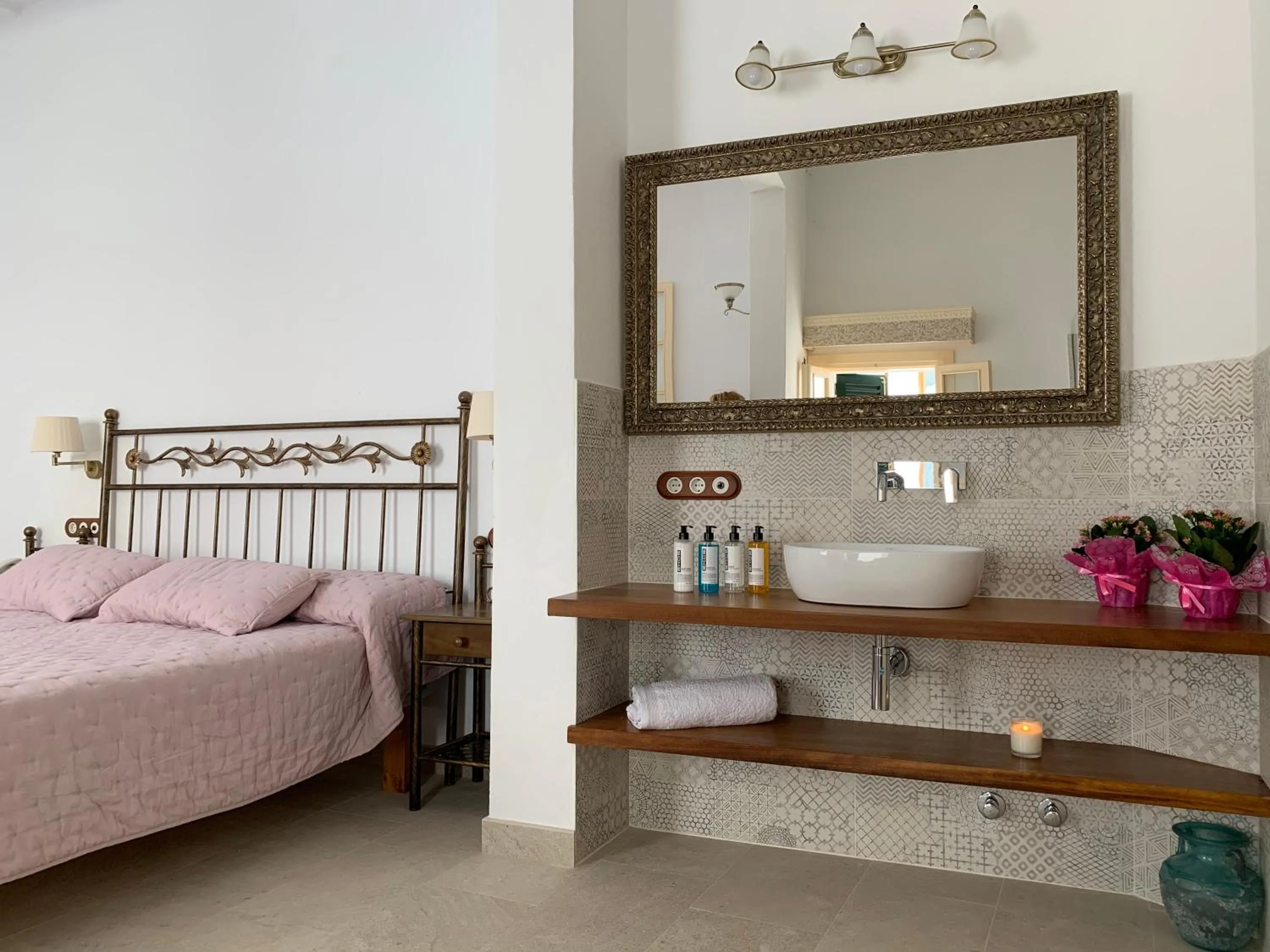 Bed in Seranova Luxury Hotel - Adults Only